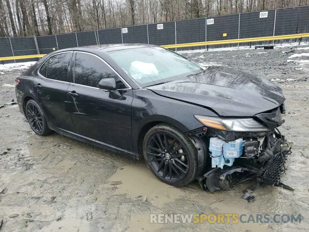 4 Photograph of a damaged car 4T1K61BK7MU046799 TOYOTA CAMRY 2021