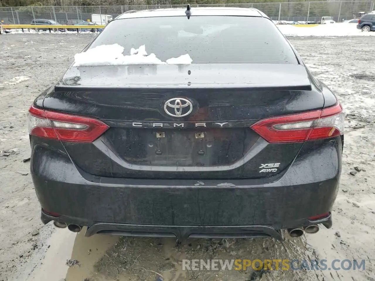 6 Photograph of a damaged car 4T1K61BK7MU046799 TOYOTA CAMRY 2021