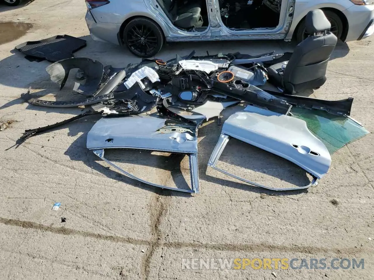 12 Photograph of a damaged car 4T1K61BK8MU022012 TOYOTA CAMRY 2021