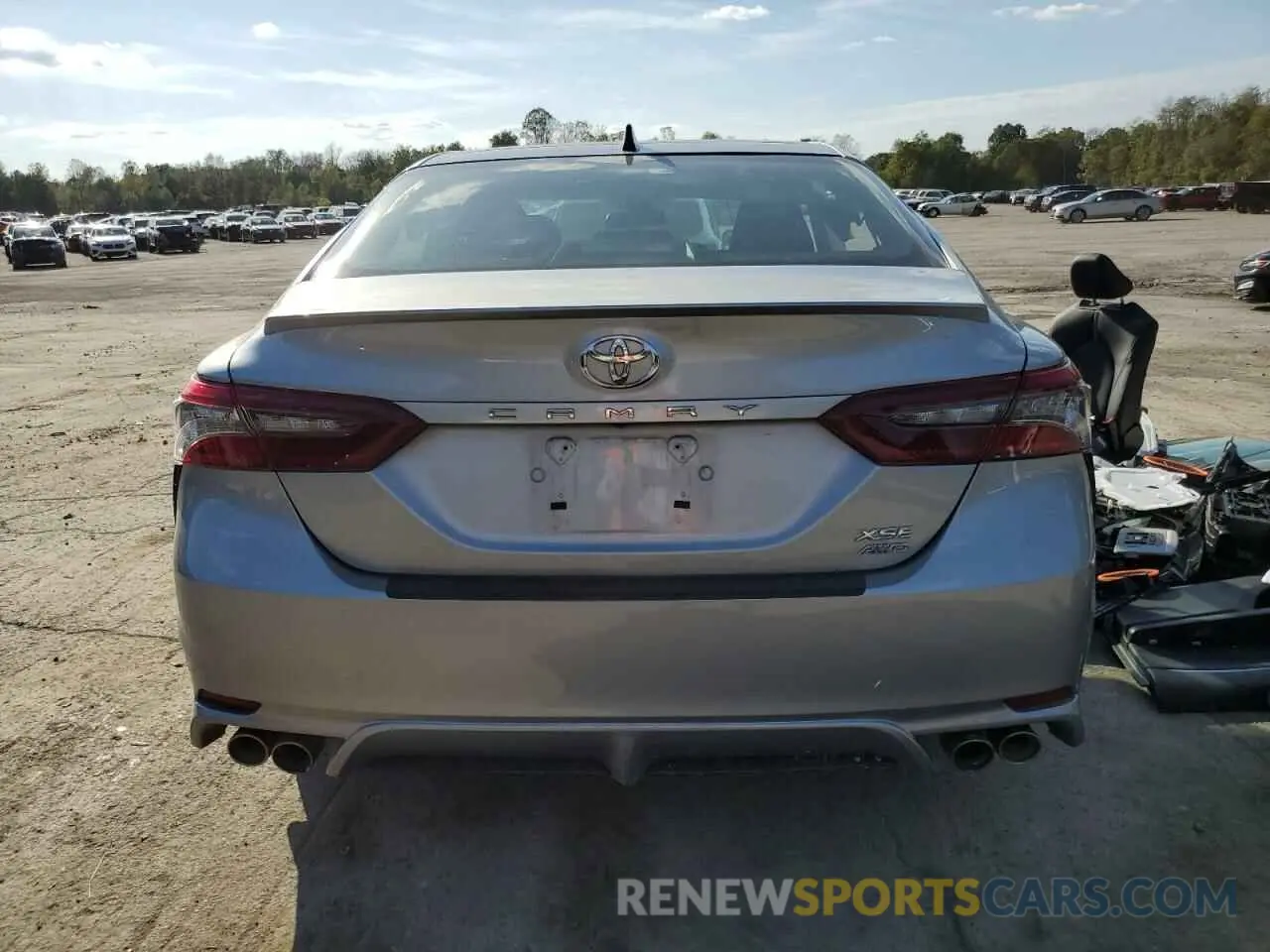 6 Photograph of a damaged car 4T1K61BK8MU022012 TOYOTA CAMRY 2021