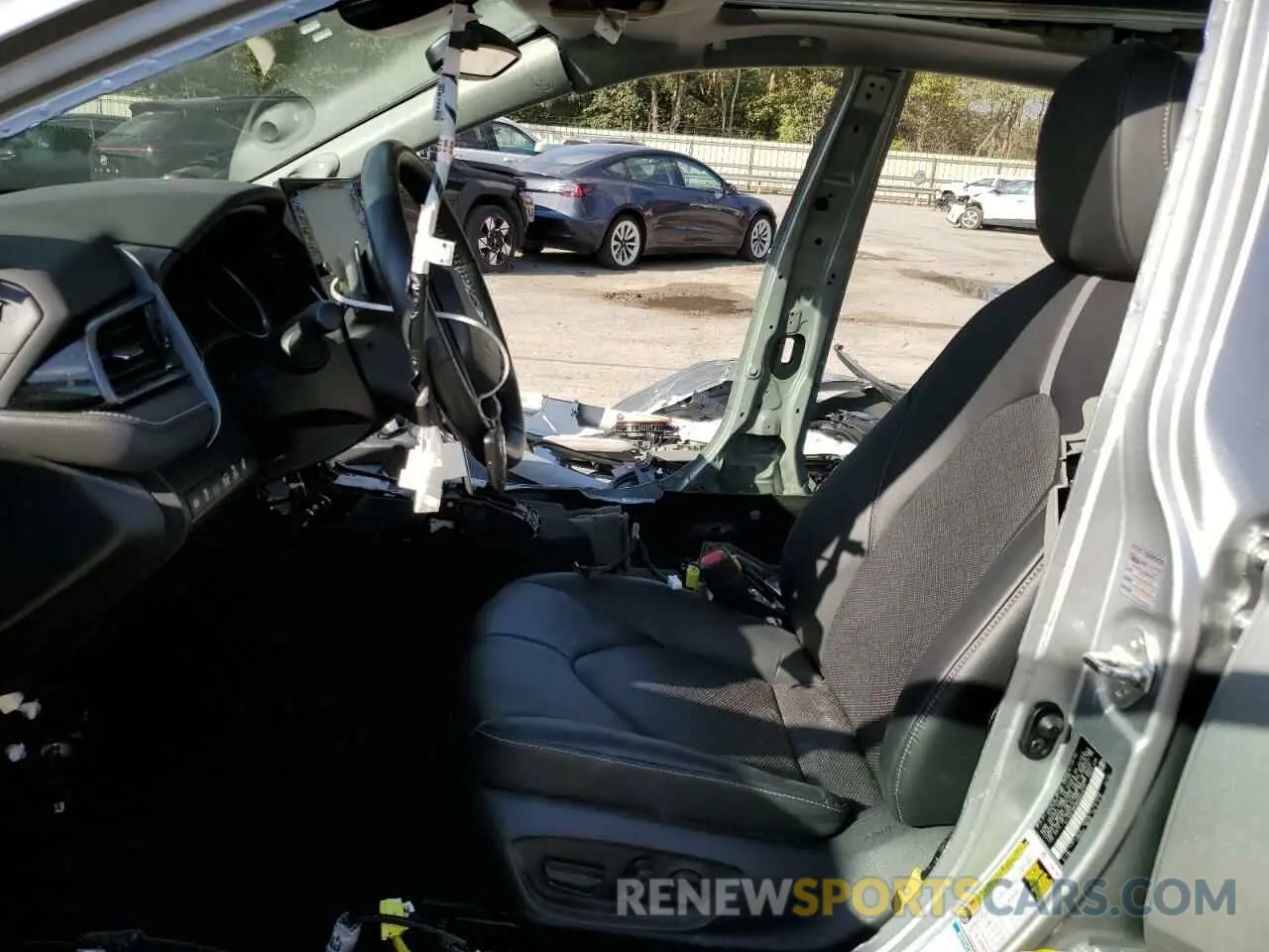 7 Photograph of a damaged car 4T1K61BK8MU022012 TOYOTA CAMRY 2021