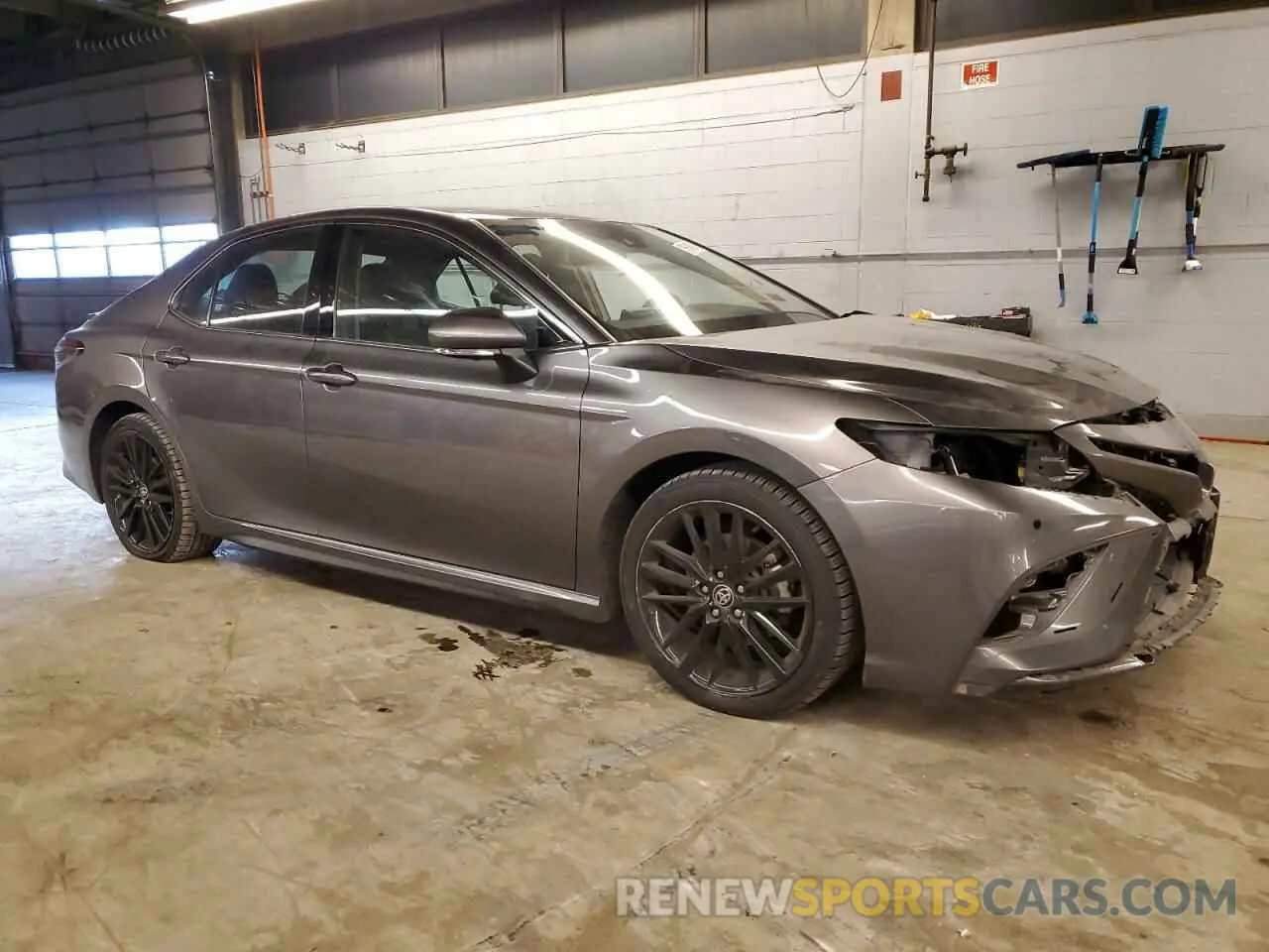 4 Photograph of a damaged car 4T1K61BK8MU036718 TOYOTA CAMRY 2021