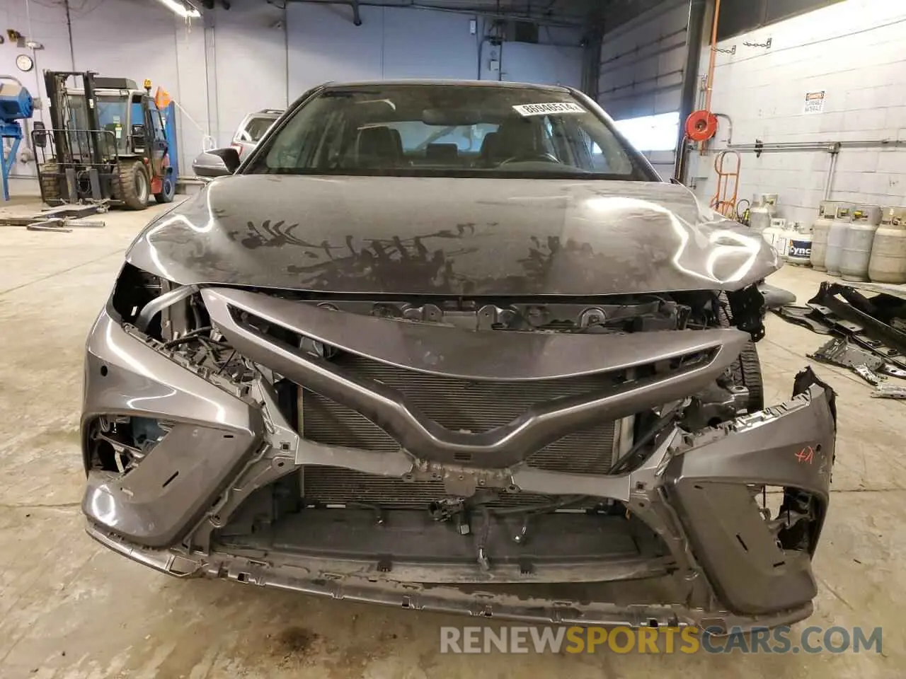 5 Photograph of a damaged car 4T1K61BK8MU036718 TOYOTA CAMRY 2021