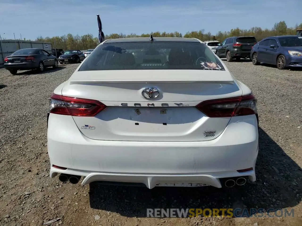6 Photograph of a damaged car 4T1K61BK8MU041837 TOYOTA CAMRY 2021