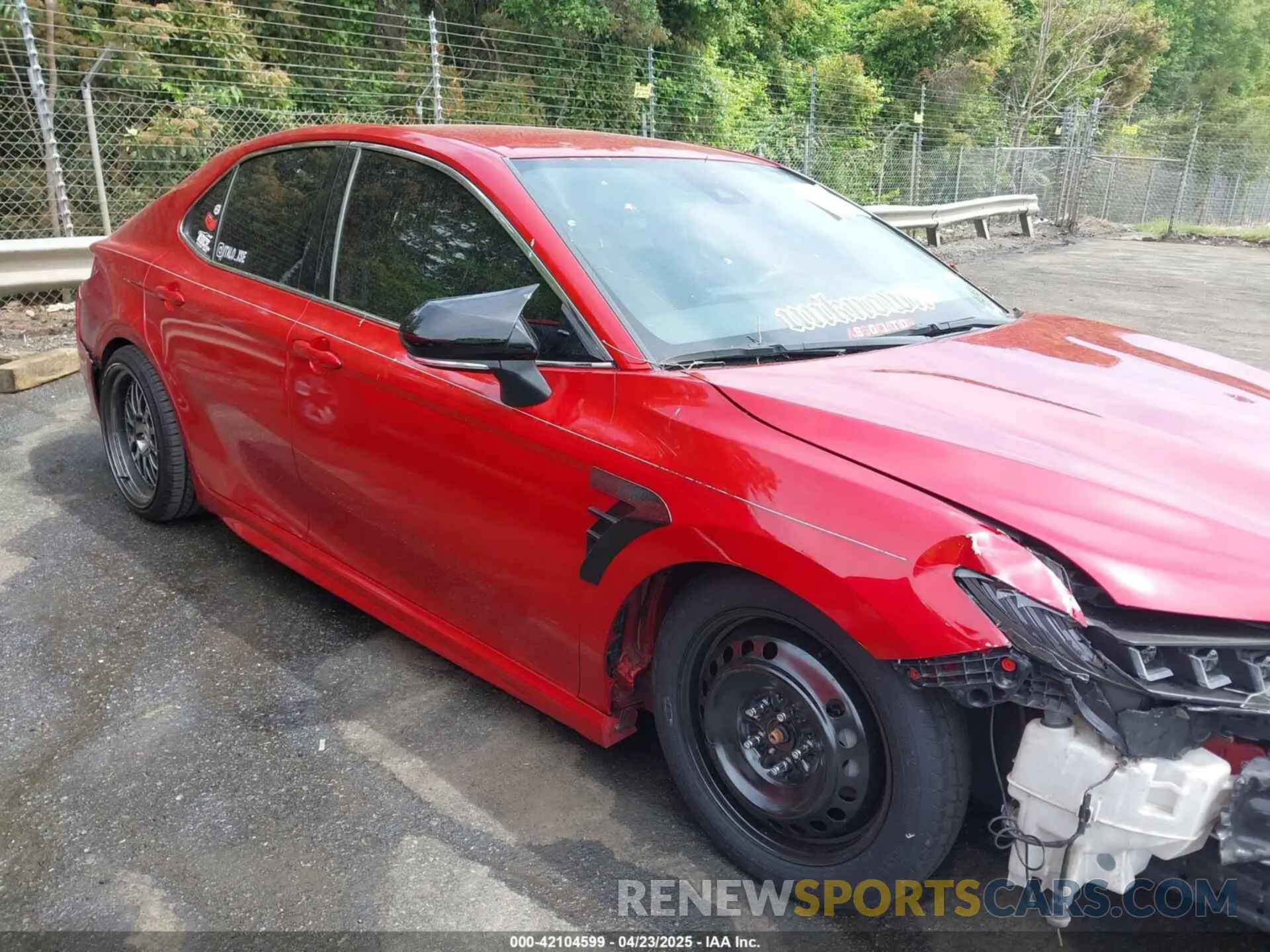13 Photograph of a damaged car 4T1K61BK9MU022519 TOYOTA CAMRY 2021