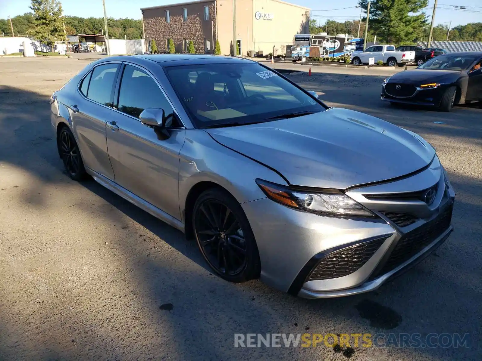 1 Photograph of a damaged car 4T1K61BK9MU041104 TOYOTA CAMRY 2021