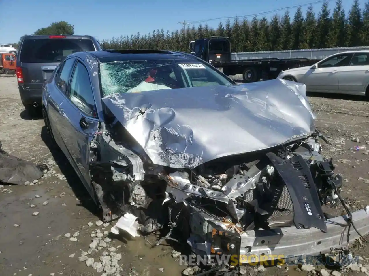 1 Photograph of a damaged car 4T1K61BKXMU024246 TOYOTA CAMRY 2021