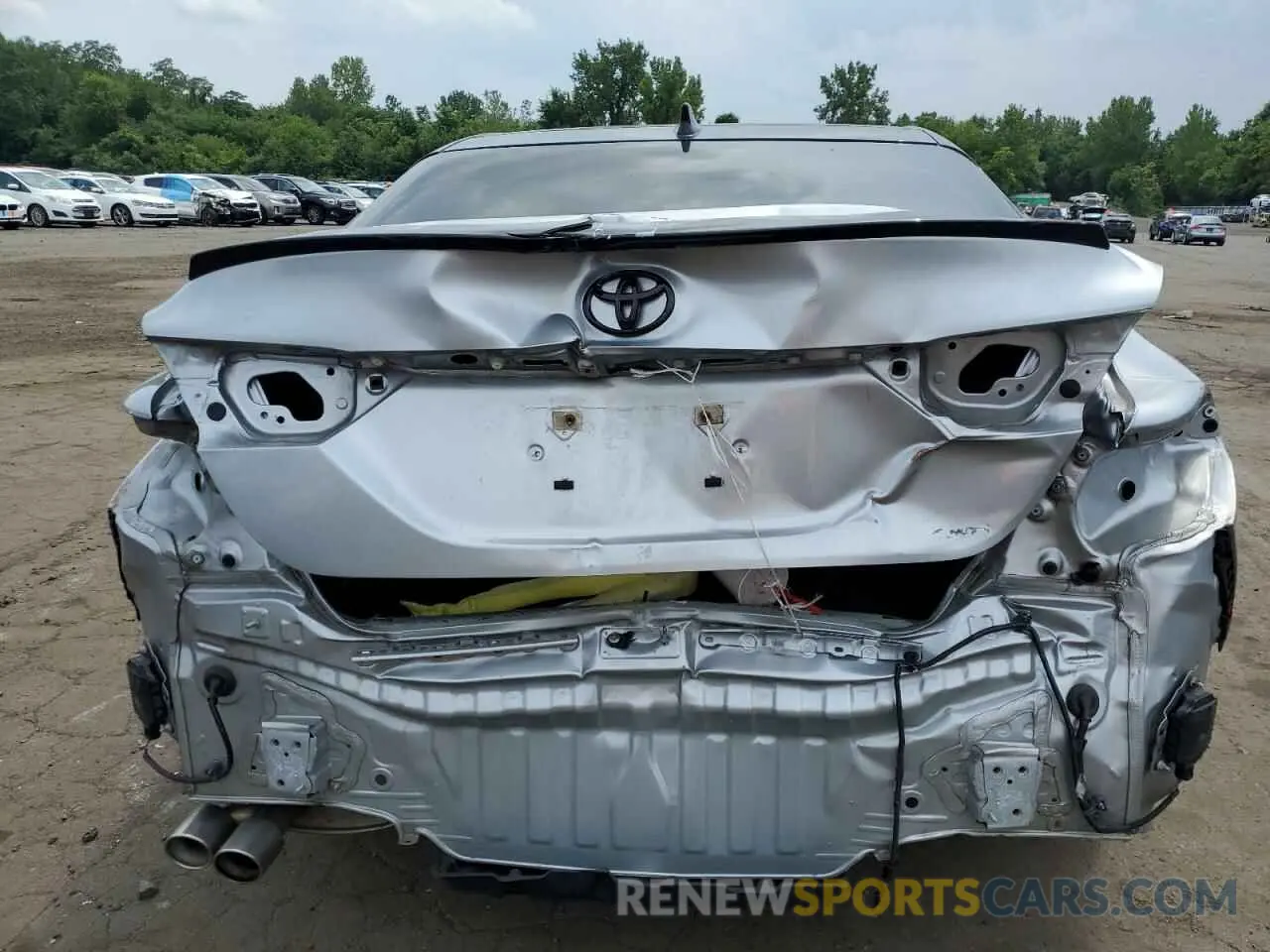 6 Photograph of a damaged car 4T1K61BKXMU025221 TOYOTA CAMRY 2021