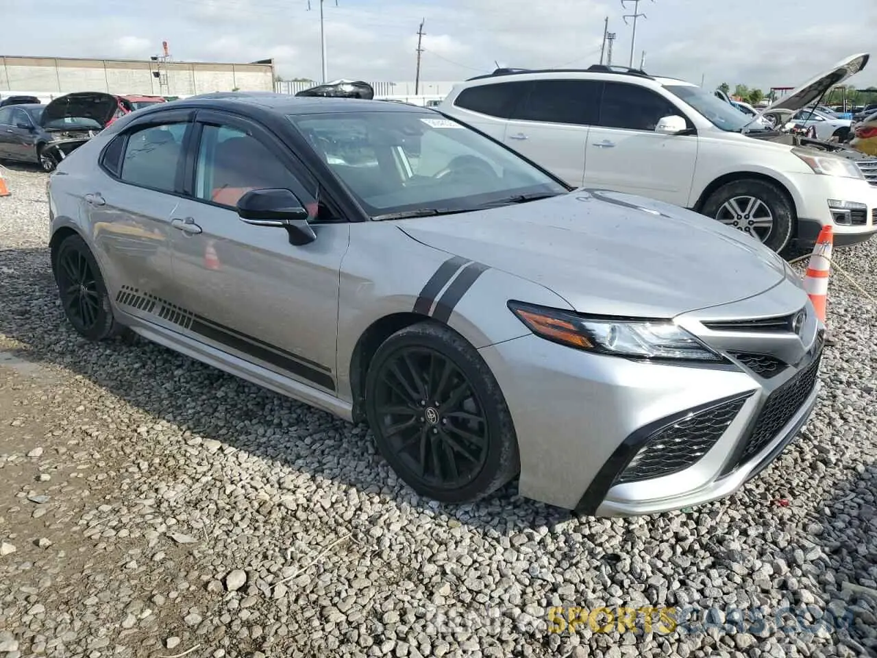 4 Photograph of a damaged car 4T1K61BKXMU027521 TOYOTA CAMRY 2021
