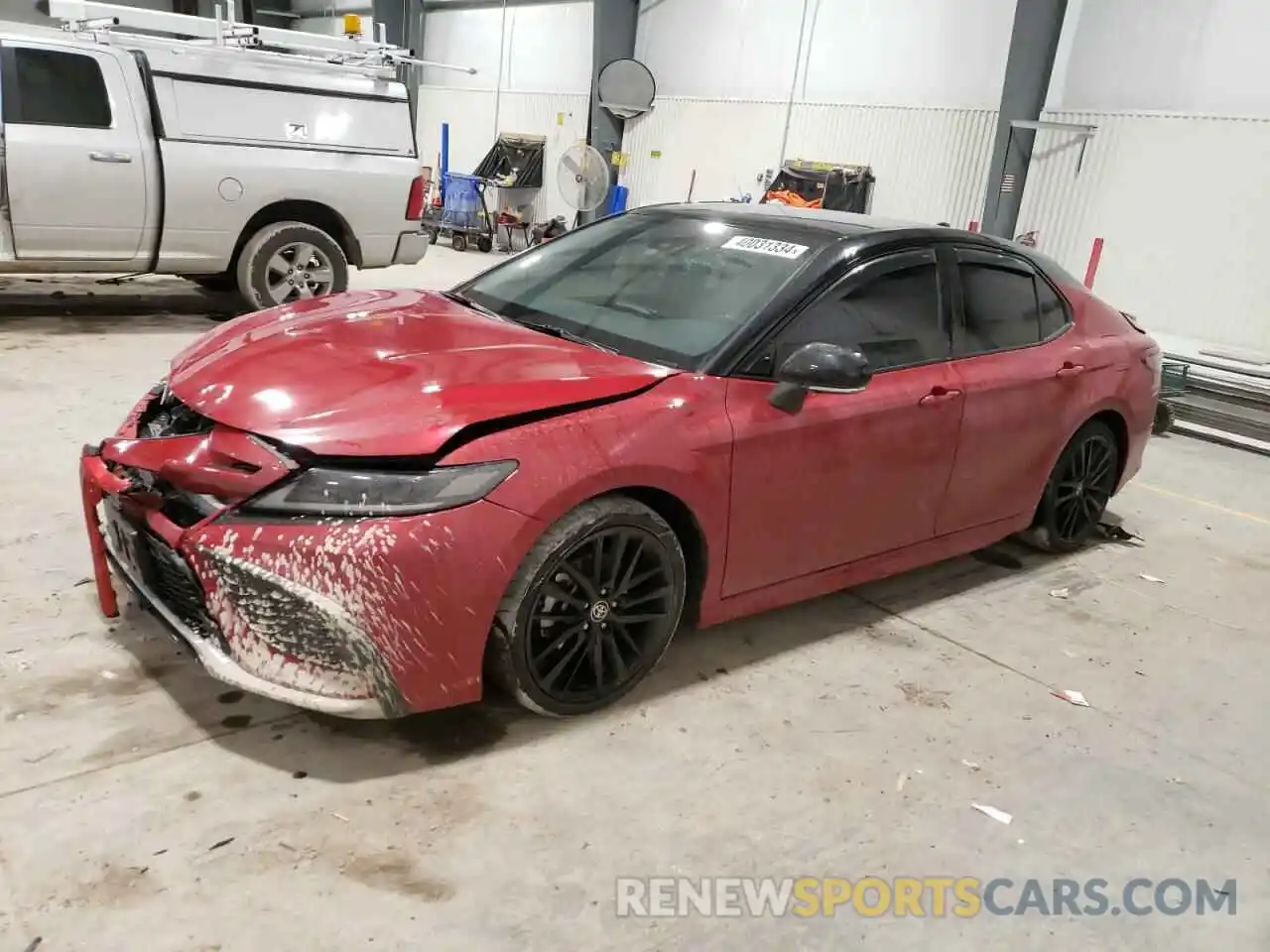 1 Photograph of a damaged car 4T1K61BKXMU033304 TOYOTA CAMRY 2021