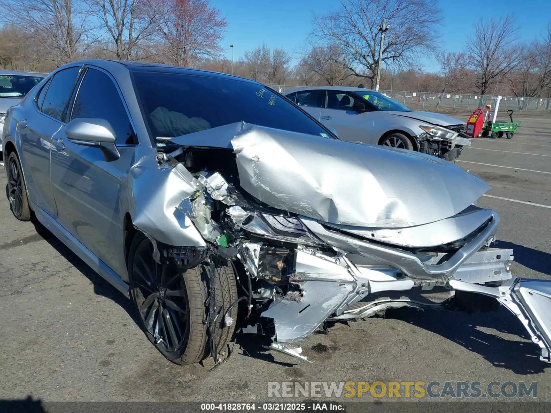 6 Photograph of a damaged car 4T1K61BKXMU037756 TOYOTA CAMRY 2021