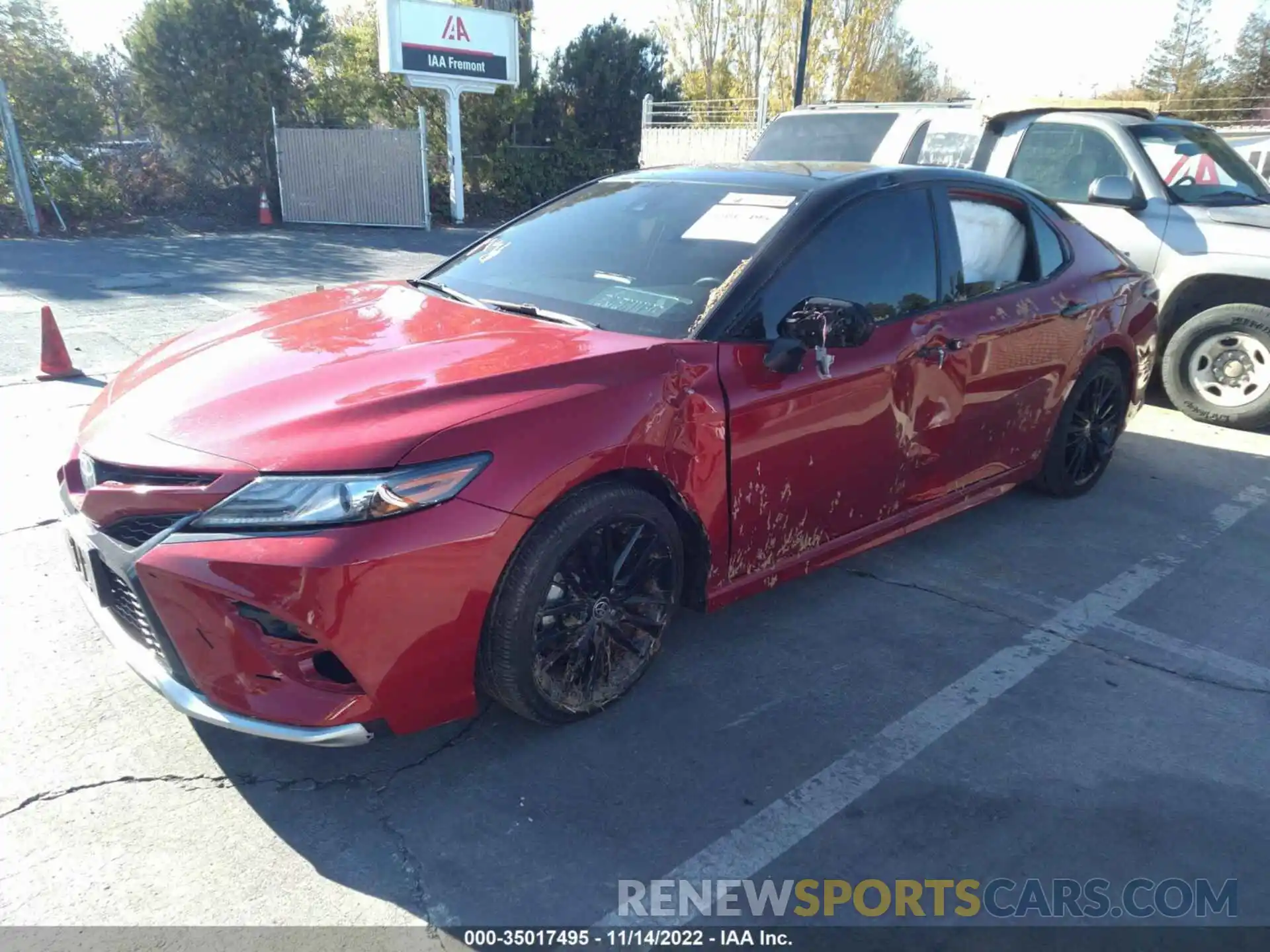 2 Photograph of a damaged car 4T1K61BKXMU040060 TOYOTA CAMRY 2021