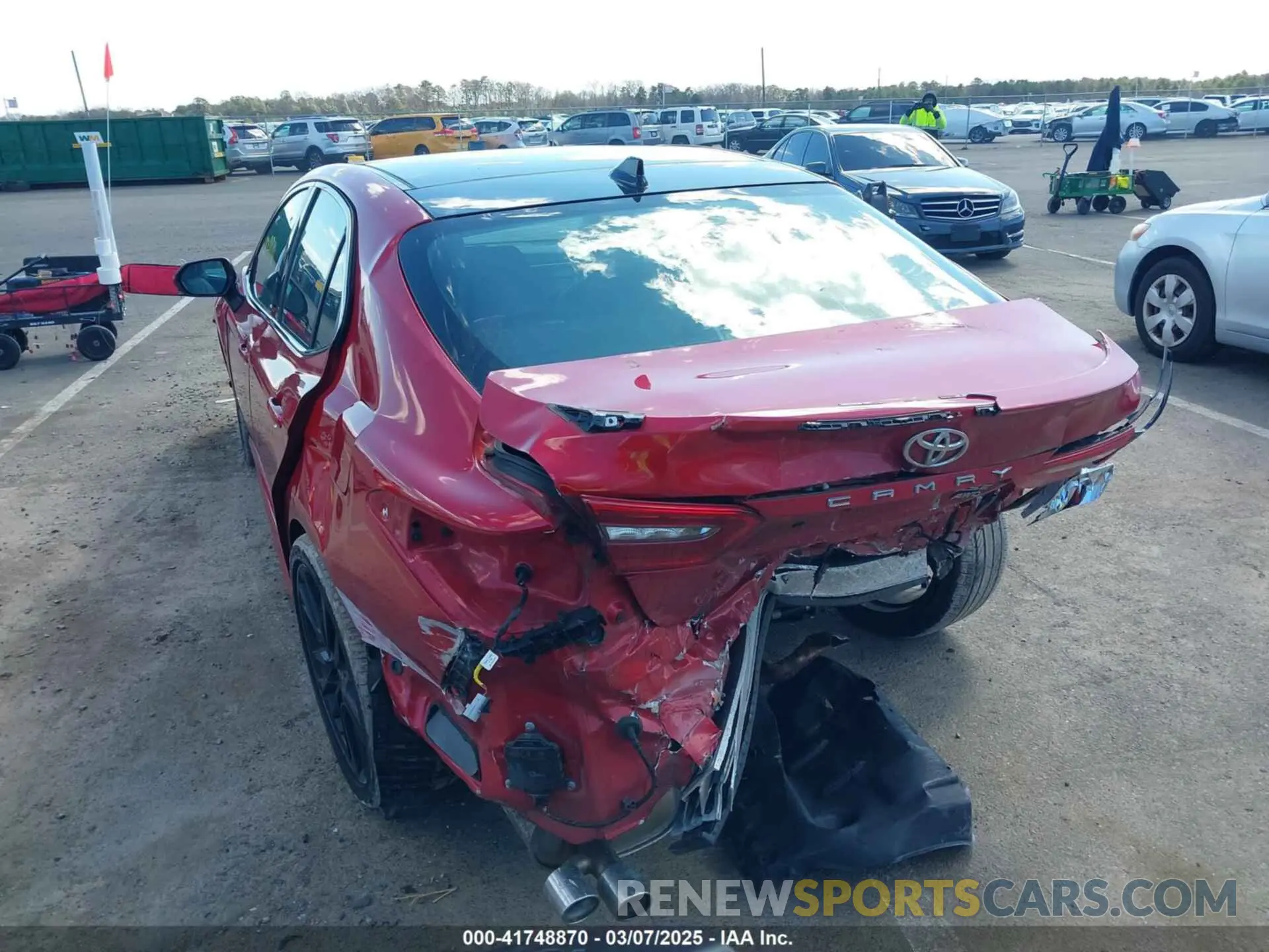 3 Photograph of a damaged car 4T1K61BKXMU041158 TOYOTA CAMRY 2021