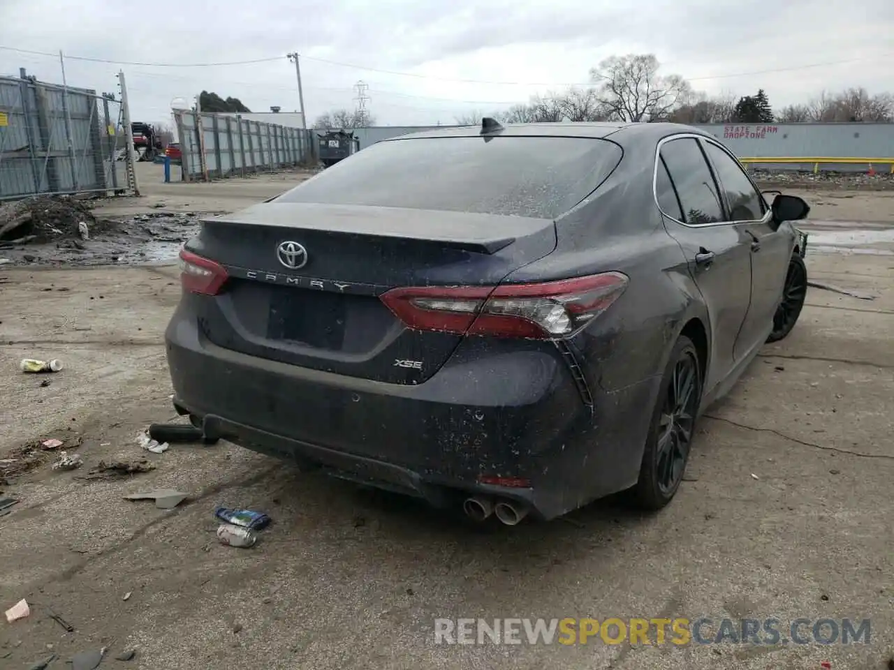 4 Photograph of a damaged car 4T1KZ1AK0MU047706 TOYOTA CAMRY 2021