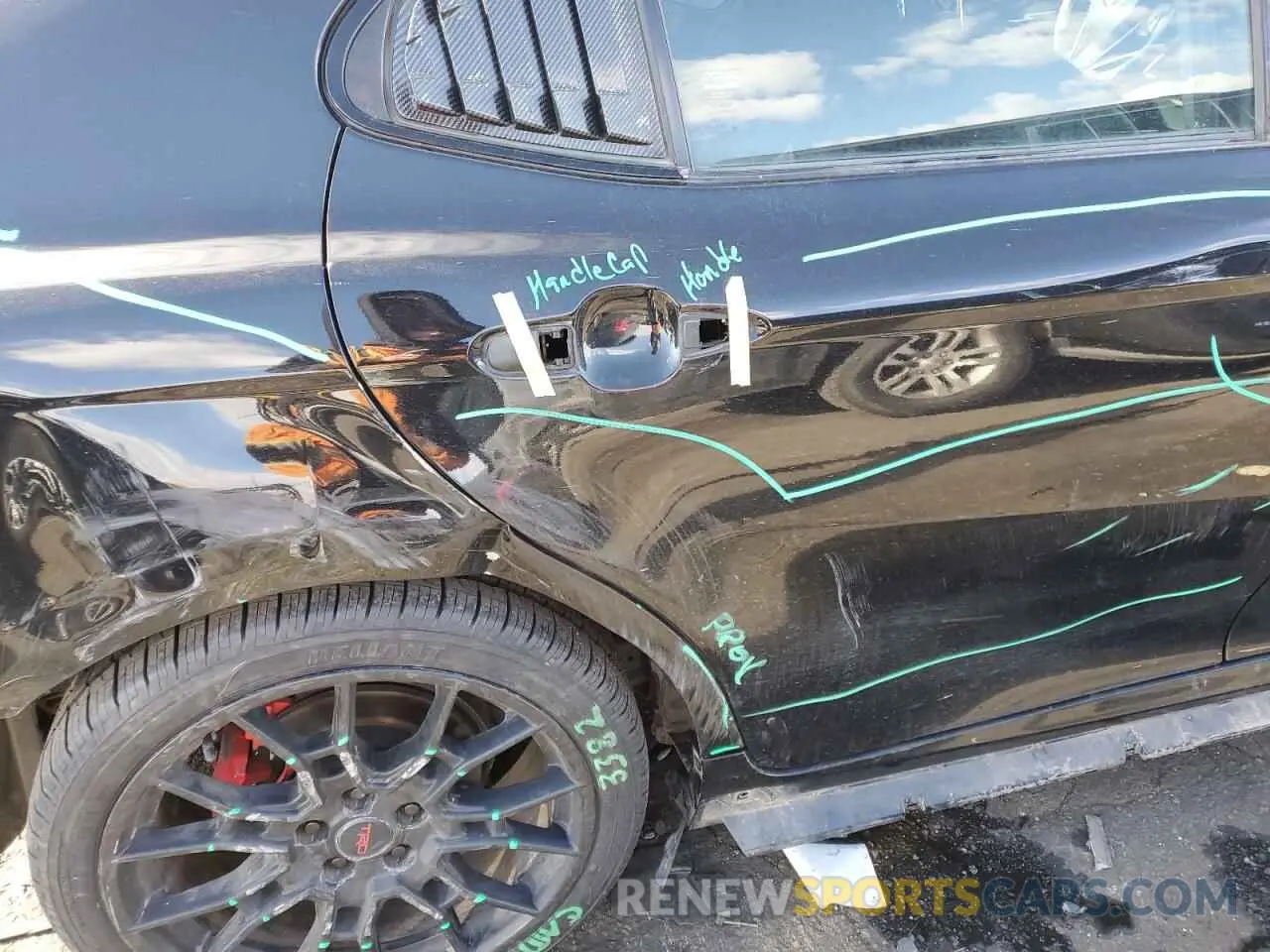 10 Photograph of a damaged car 4T1KZ1AK0MU048502 TOYOTA CAMRY 2021