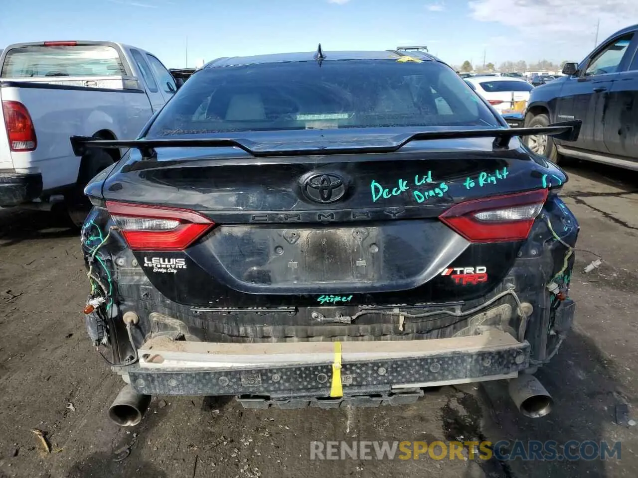 6 Photograph of a damaged car 4T1KZ1AK0MU048502 TOYOTA CAMRY 2021