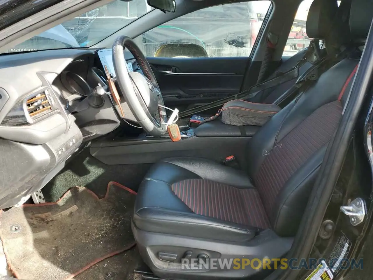 7 Photograph of a damaged car 4T1KZ1AK0MU048502 TOYOTA CAMRY 2021
