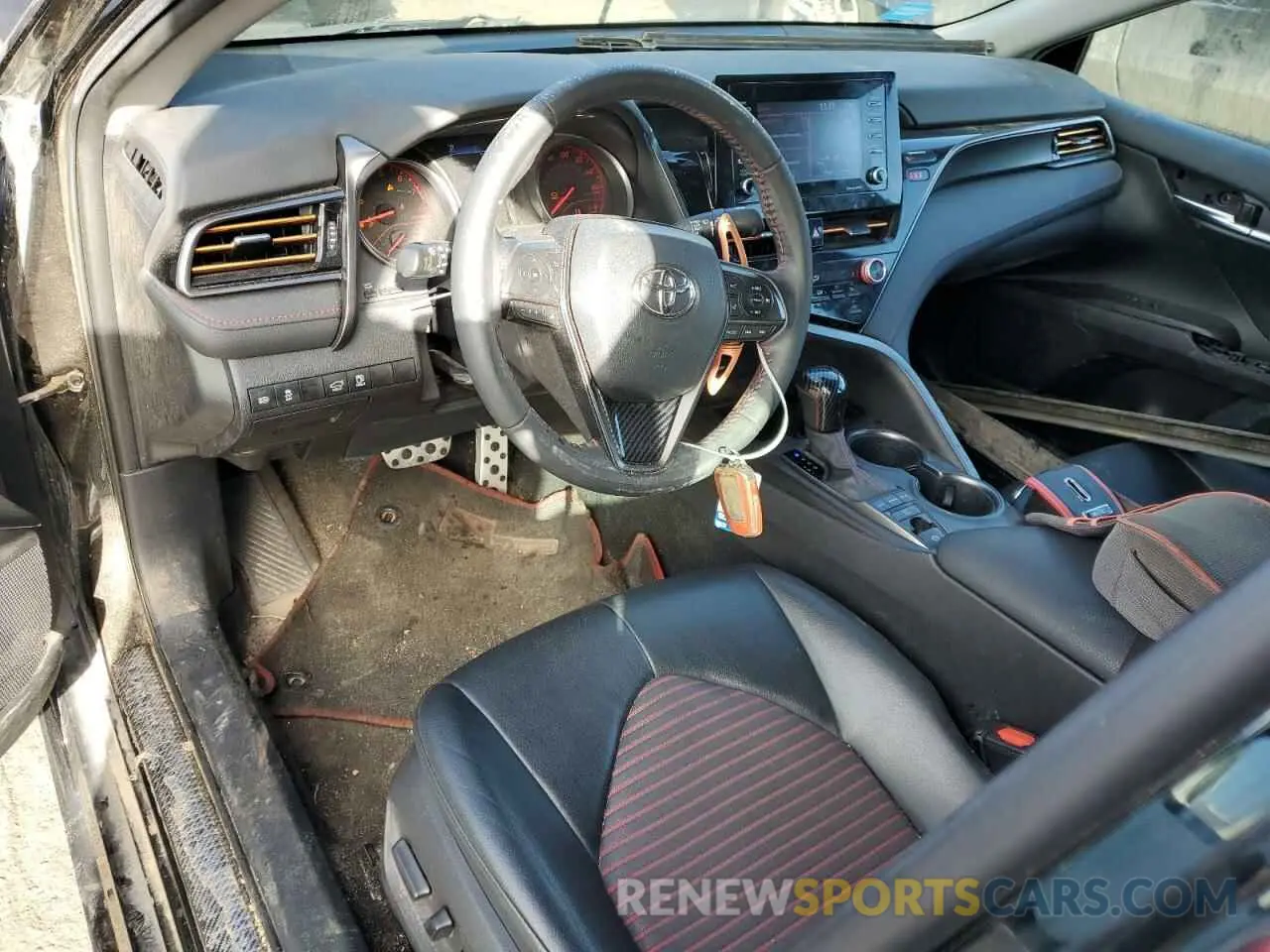 8 Photograph of a damaged car 4T1KZ1AK0MU048502 TOYOTA CAMRY 2021