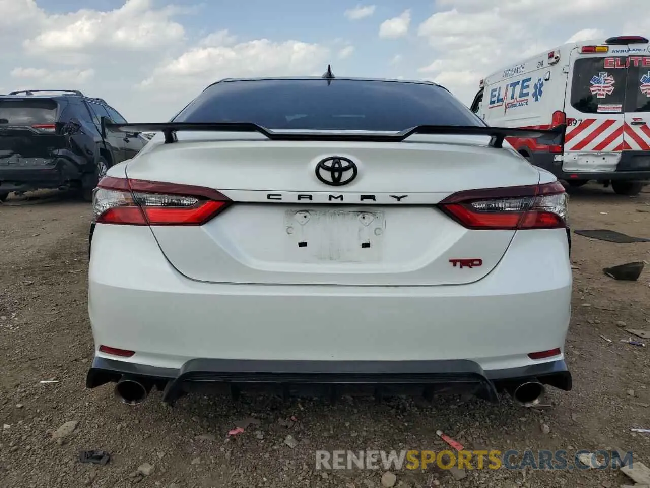 6 Photograph of a damaged car 4T1KZ1AK0MU050329 TOYOTA CAMRY 2021