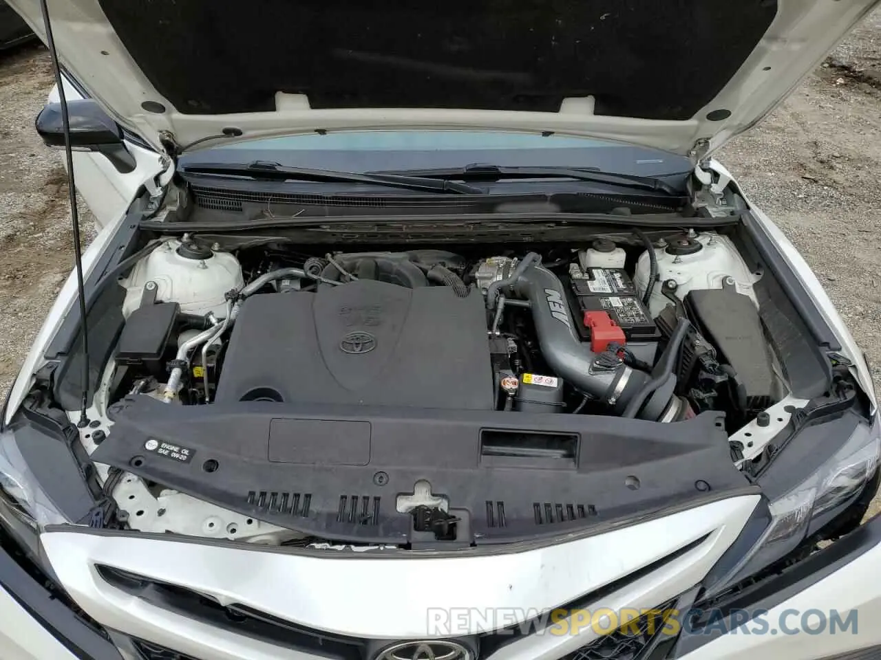 11 Photograph of a damaged car 4T1KZ1AK0MU051562 TOYOTA CAMRY 2021