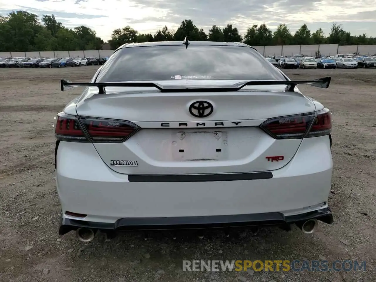 6 Photograph of a damaged car 4T1KZ1AK0MU051562 TOYOTA CAMRY 2021