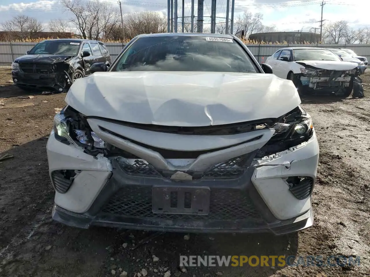 5 Photograph of a damaged car 4T1KZ1AK0MU056017 TOYOTA CAMRY 2021