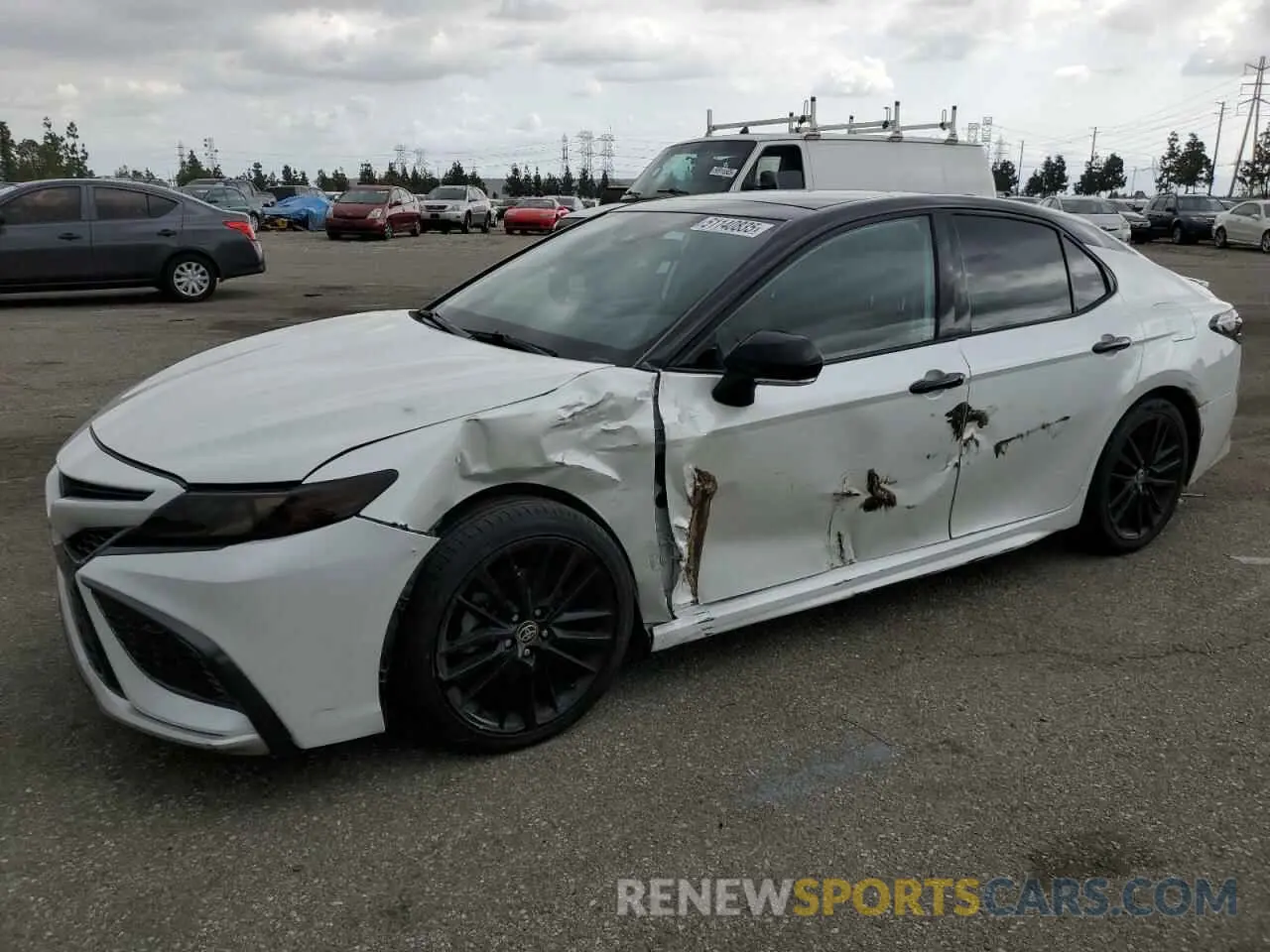 1 Photograph of a damaged car 4T1KZ1AK0MU057300 TOYOTA CAMRY 2021
