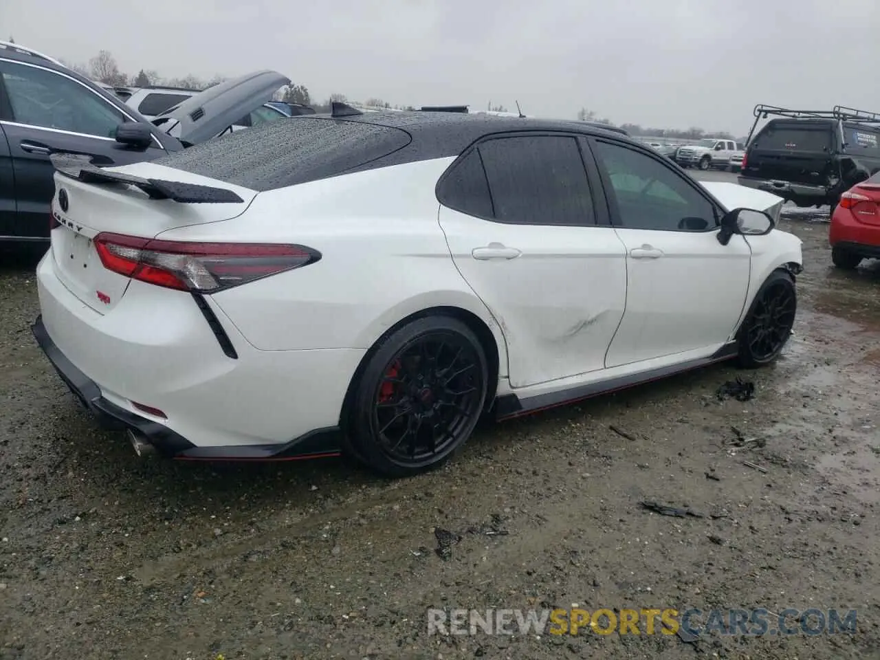 3 Photograph of a damaged car 4T1KZ1AK1MU050338 TOYOTA CAMRY 2021