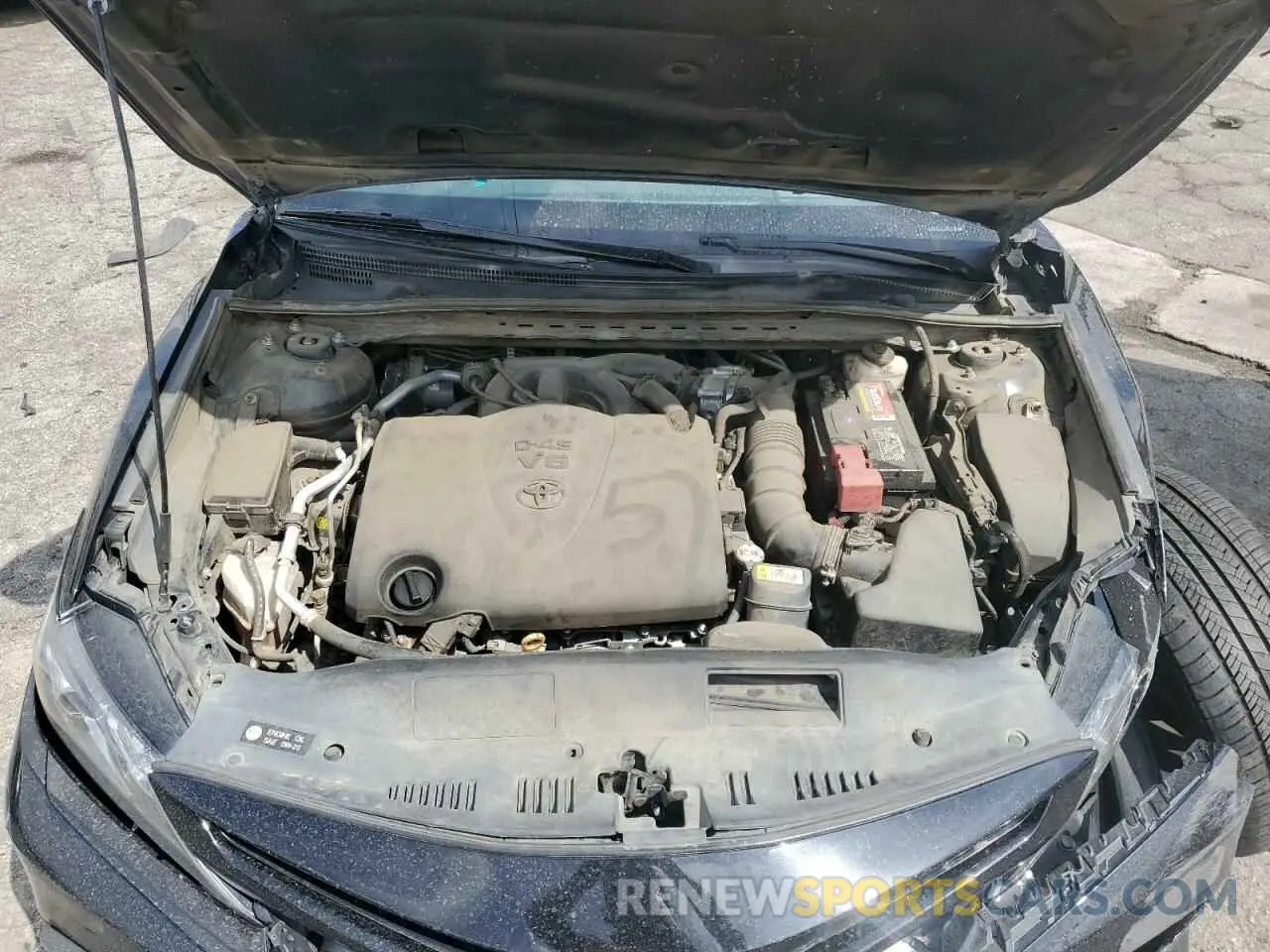 11 Photograph of a damaged car 4T1KZ1AK1MU055409 TOYOTA CAMRY 2021