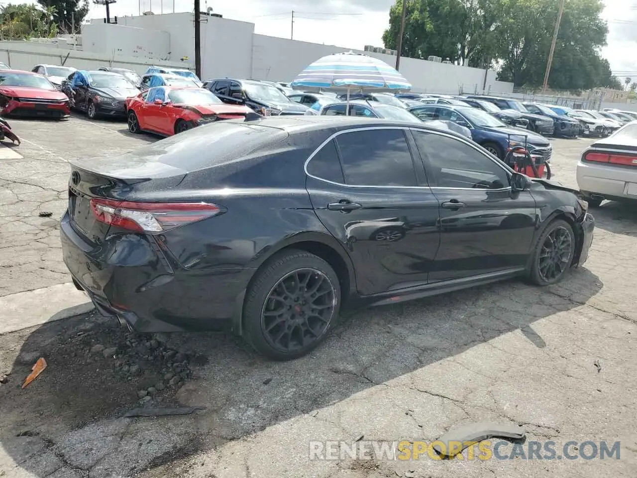 3 Photograph of a damaged car 4T1KZ1AK1MU055409 TOYOTA CAMRY 2021