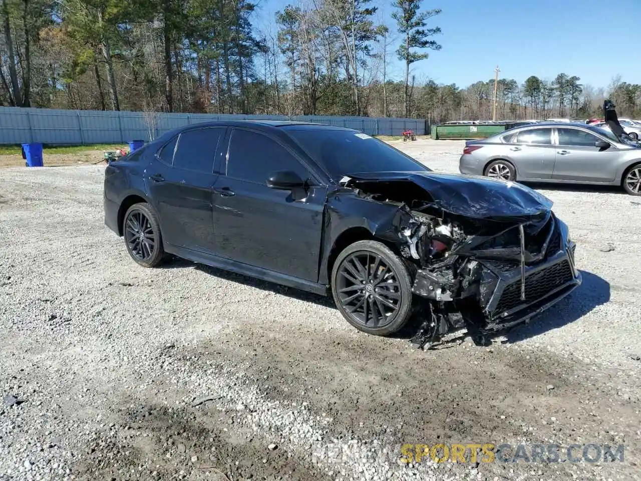 4 Photograph of a damaged car 4T1KZ1AK2MU051126 TOYOTA CAMRY 2021