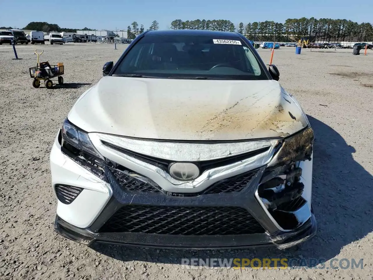 5 Photograph of a damaged car 4T1KZ1AK2MU055211 TOYOTA CAMRY 2021
