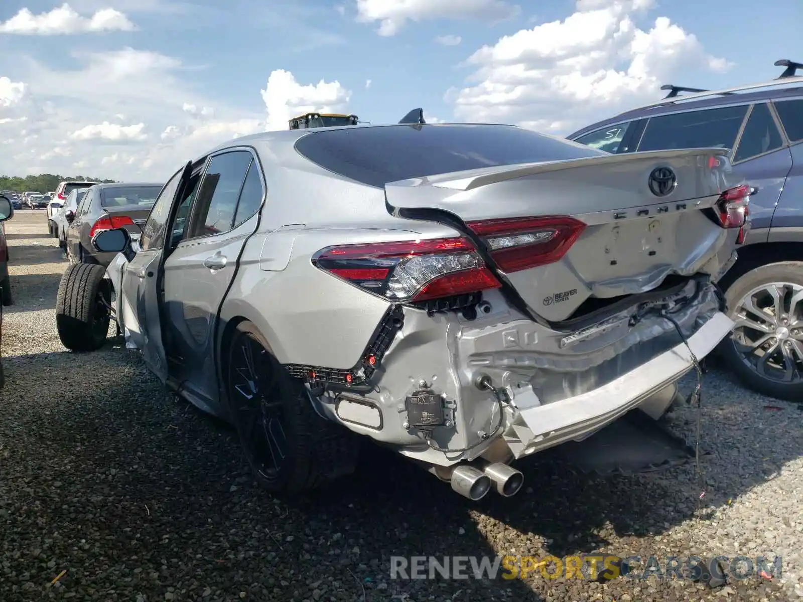 3 Photograph of a damaged car 4T1KZ1AK3MU050907 TOYOTA CAMRY 2021