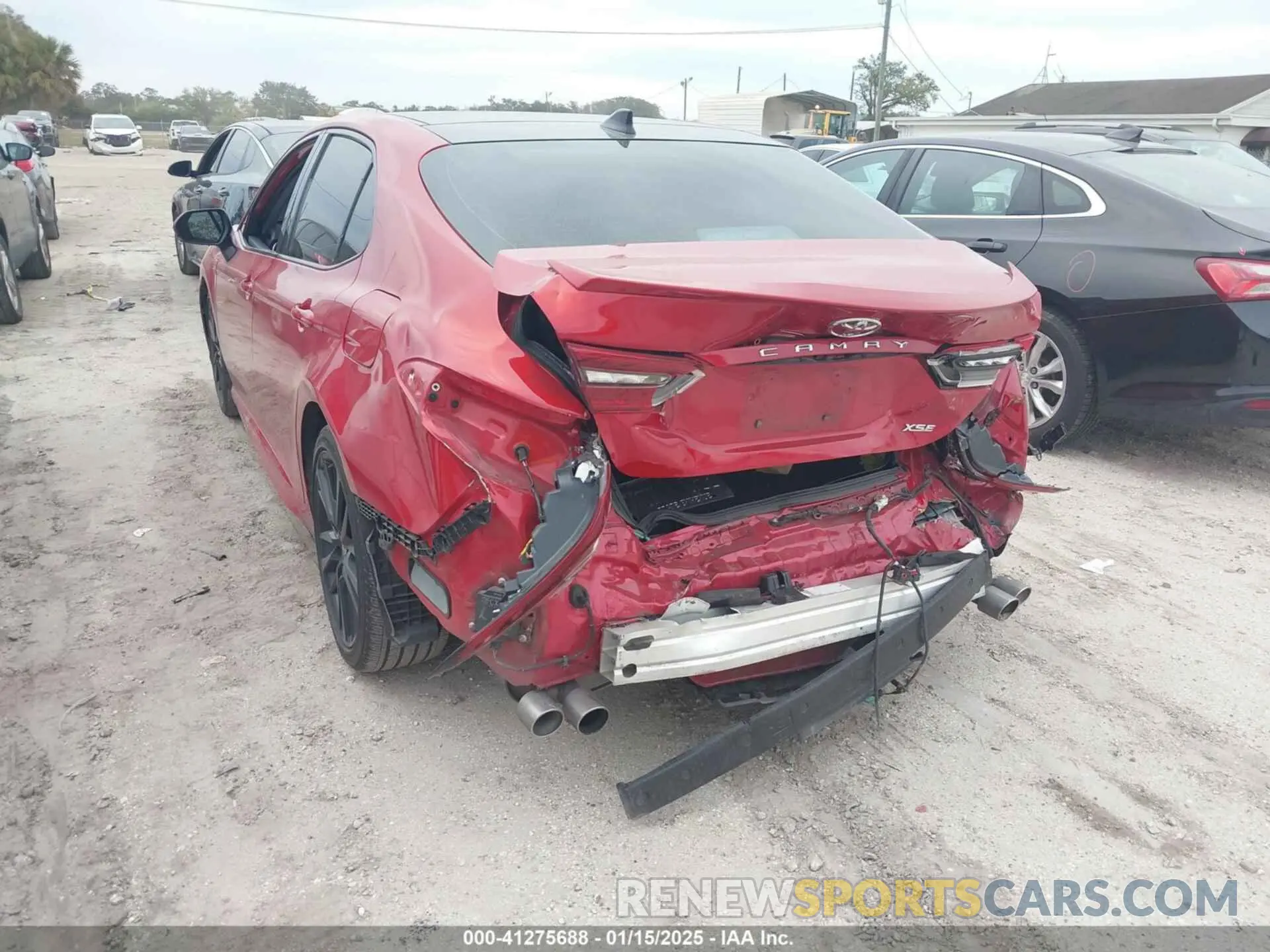 6 Photograph of a damaged car 4T1KZ1AK3MU050910 TOYOTA CAMRY 2021
