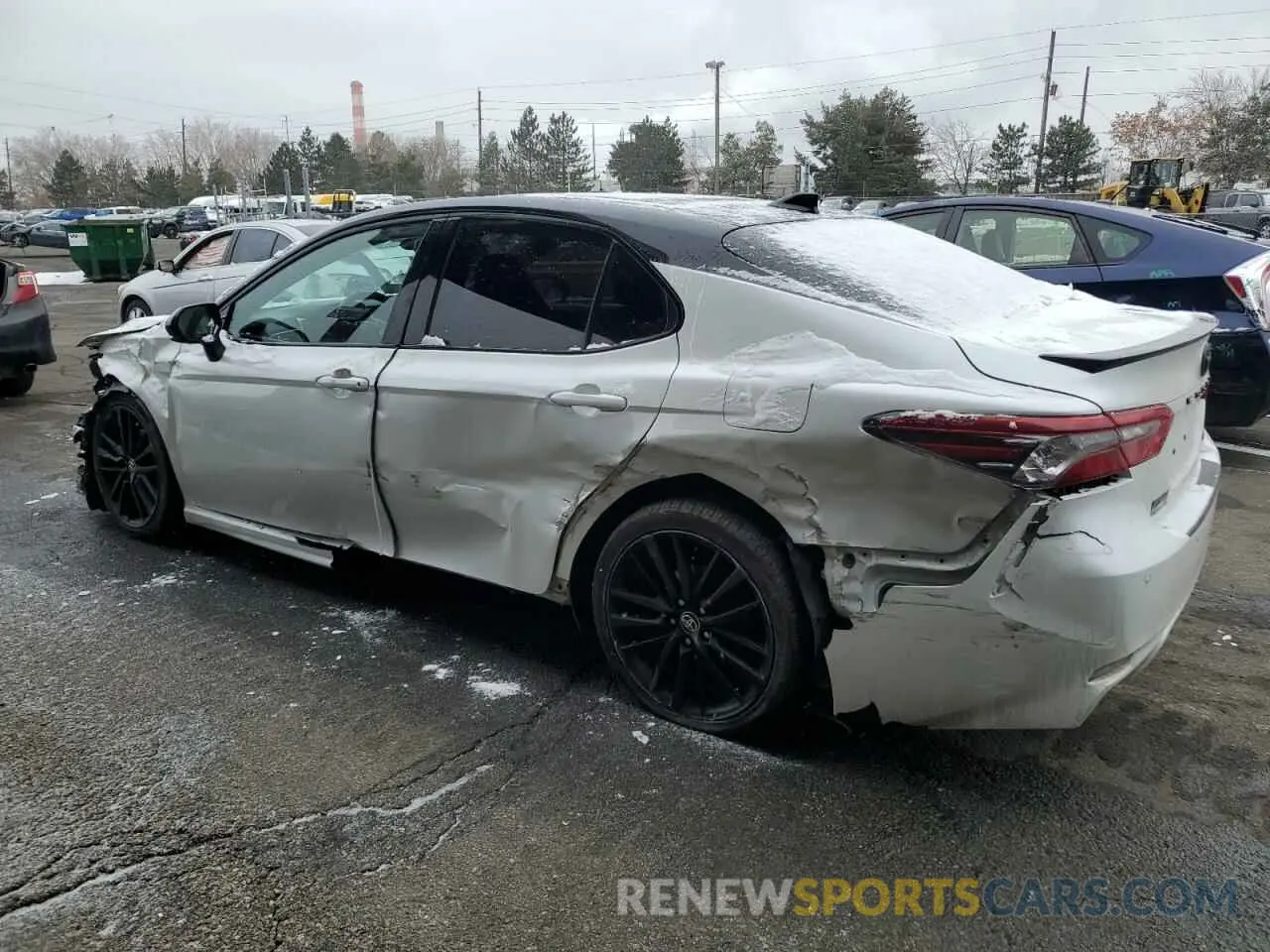 2 Photograph of a damaged car 4T1KZ1AK3MU051961 TOYOTA CAMRY 2021