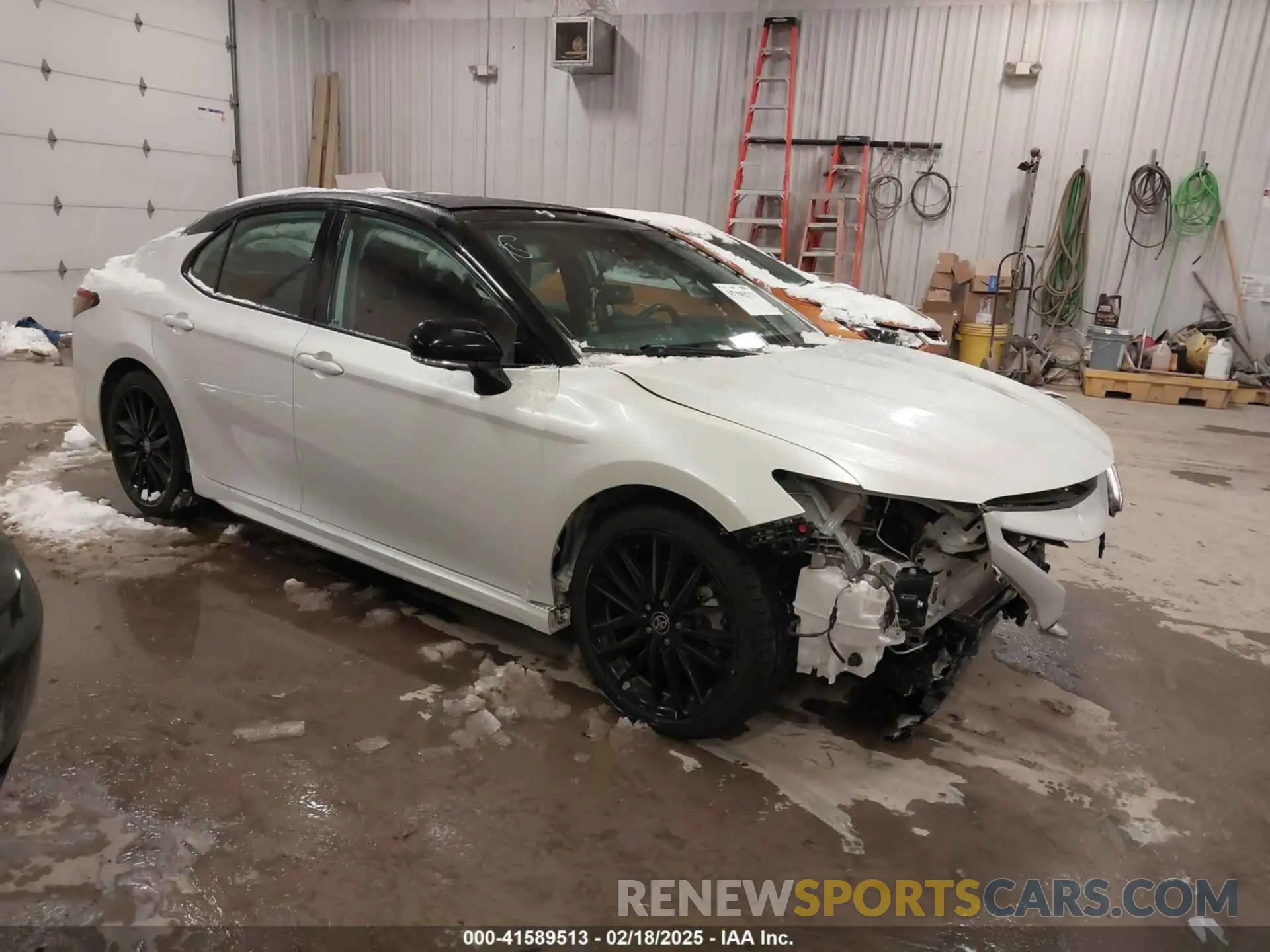 1 Photograph of a damaged car 4T1KZ1AK3MU055637 TOYOTA CAMRY 2021