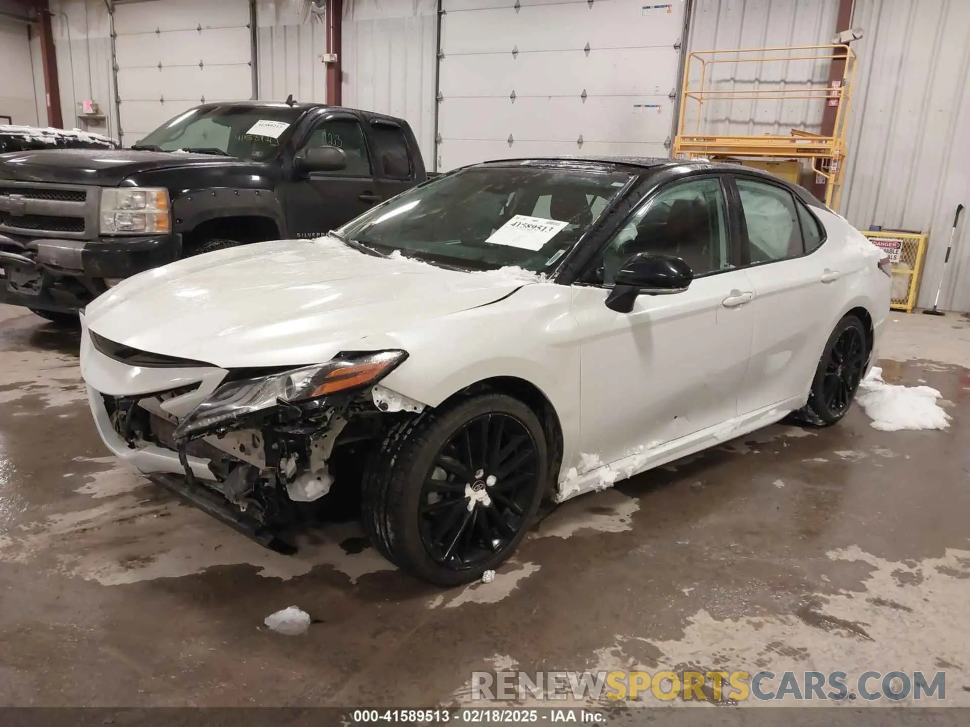 2 Photograph of a damaged car 4T1KZ1AK3MU055637 TOYOTA CAMRY 2021