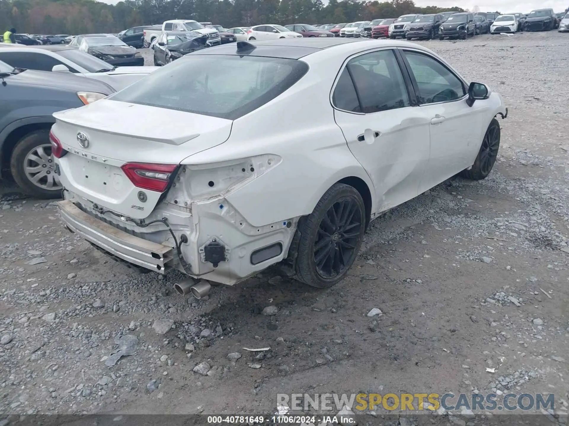4 Photograph of a damaged car 4T1KZ1AK4MU049765 TOYOTA CAMRY 2021