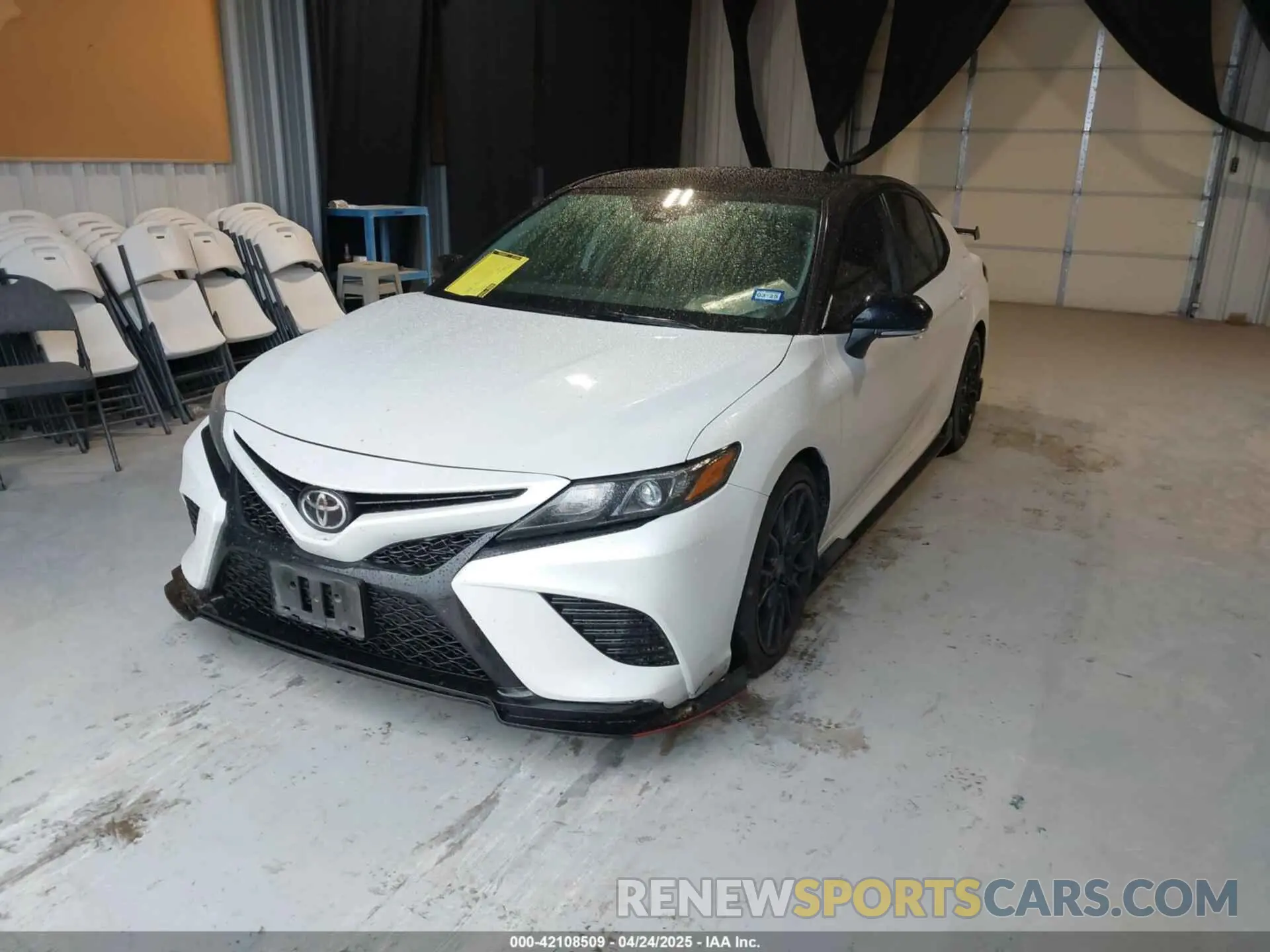 2 Photograph of a damaged car 4T1KZ1AK4MU053699 TOYOTA CAMRY 2021