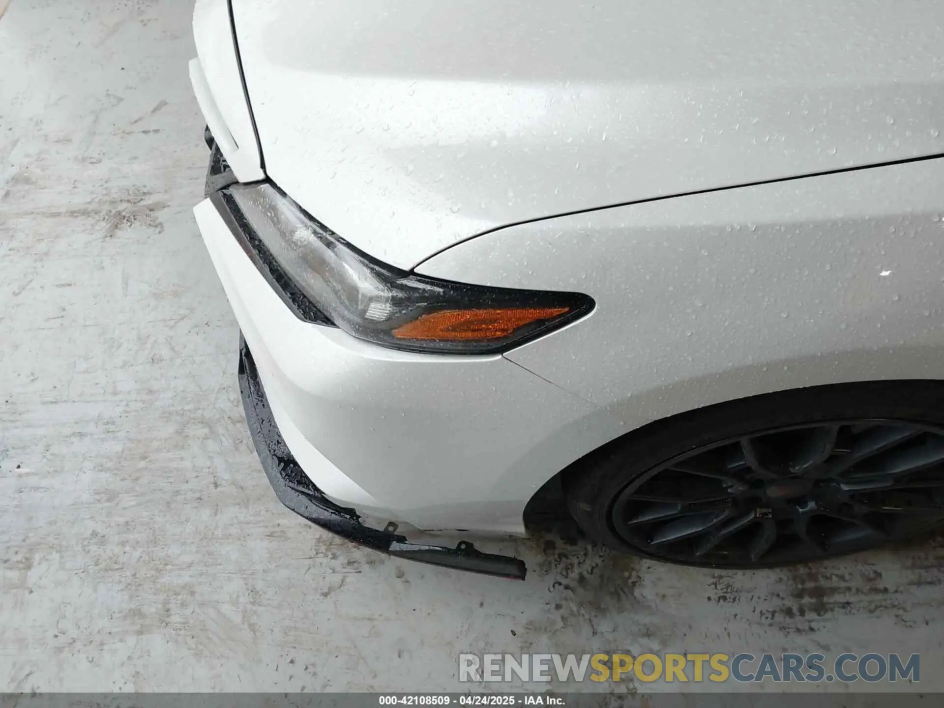6 Photograph of a damaged car 4T1KZ1AK4MU053699 TOYOTA CAMRY 2021