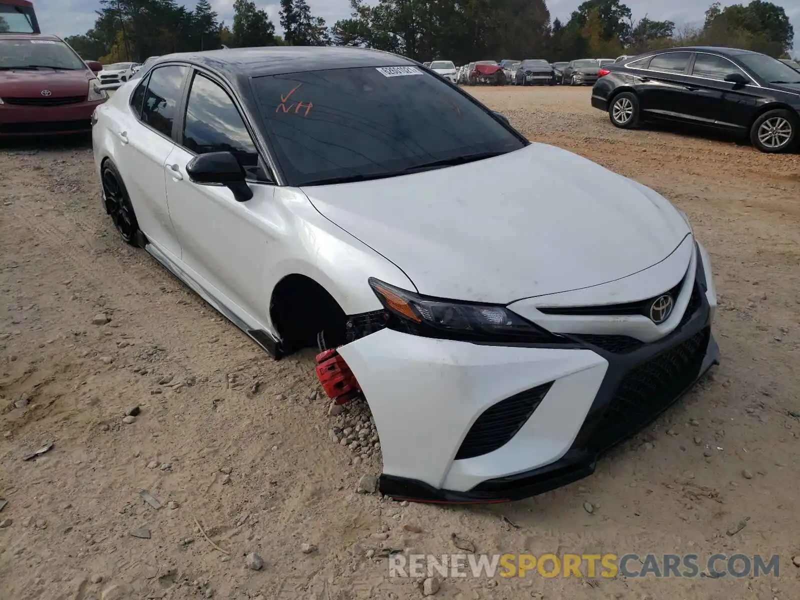 1 Photograph of a damaged car 4T1KZ1AK4MU054142 TOYOTA CAMRY 2021