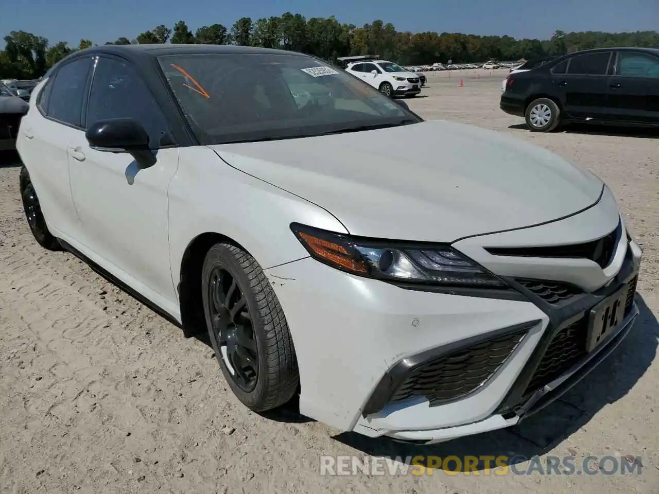 1 Photograph of a damaged car 4T1KZ1AK4MU054948 TOYOTA CAMRY 2021