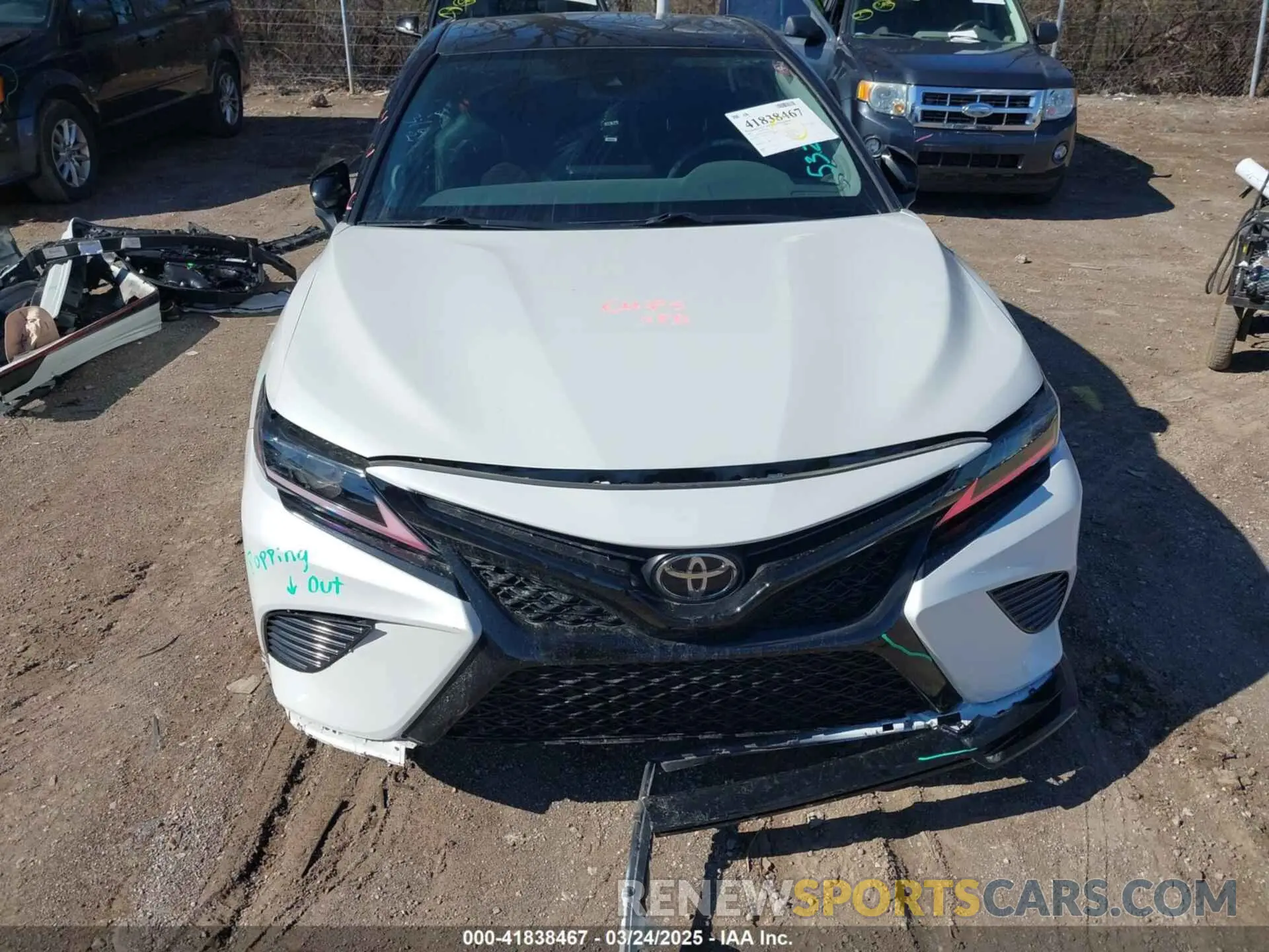 12 Photograph of a damaged car 4T1KZ1AK4MU055498 TOYOTA CAMRY 2021