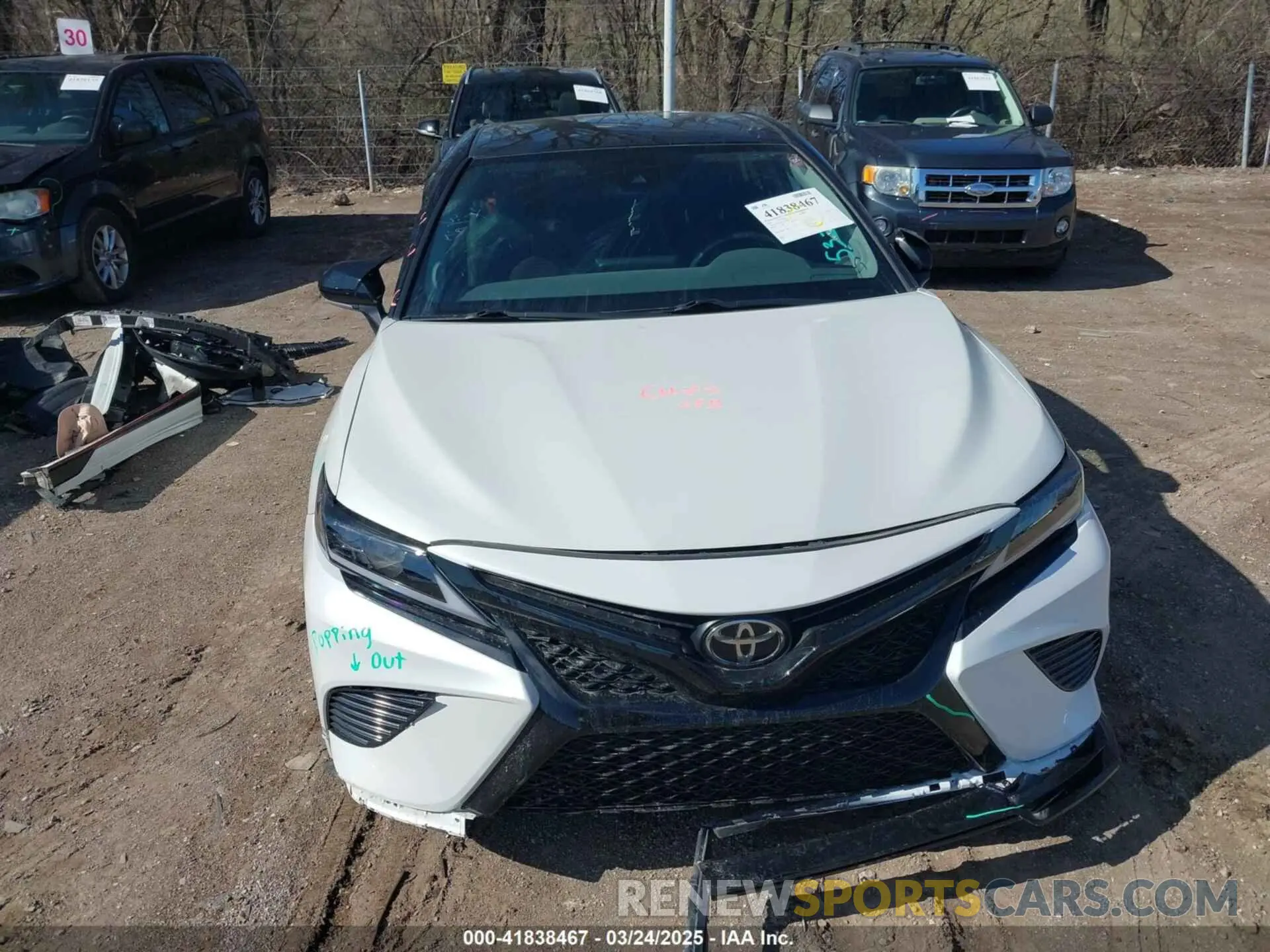 6 Photograph of a damaged car 4T1KZ1AK4MU055498 TOYOTA CAMRY 2021
