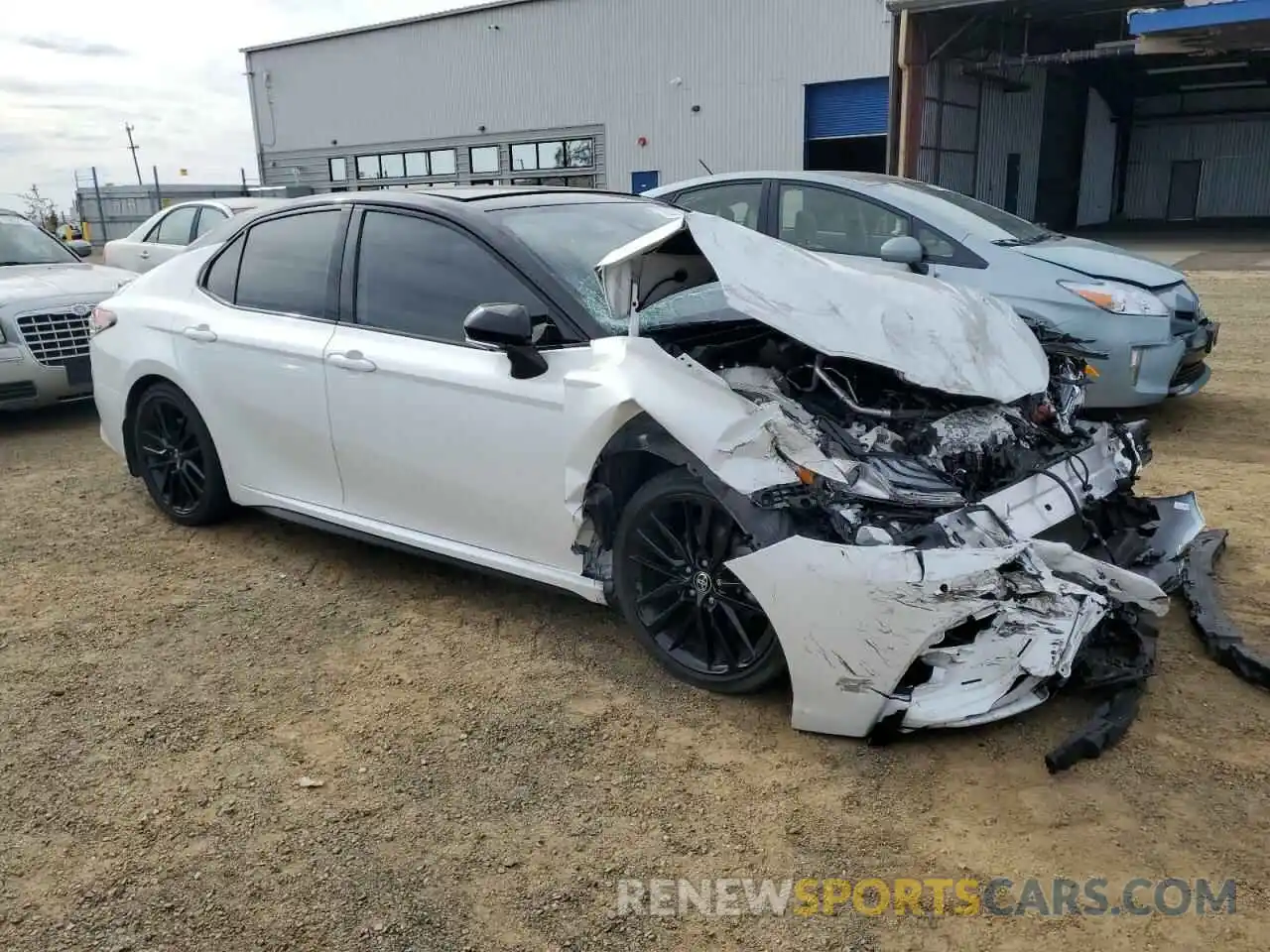 4 Photograph of a damaged car 4T1KZ1AK5MU058037 TOYOTA CAMRY 2021