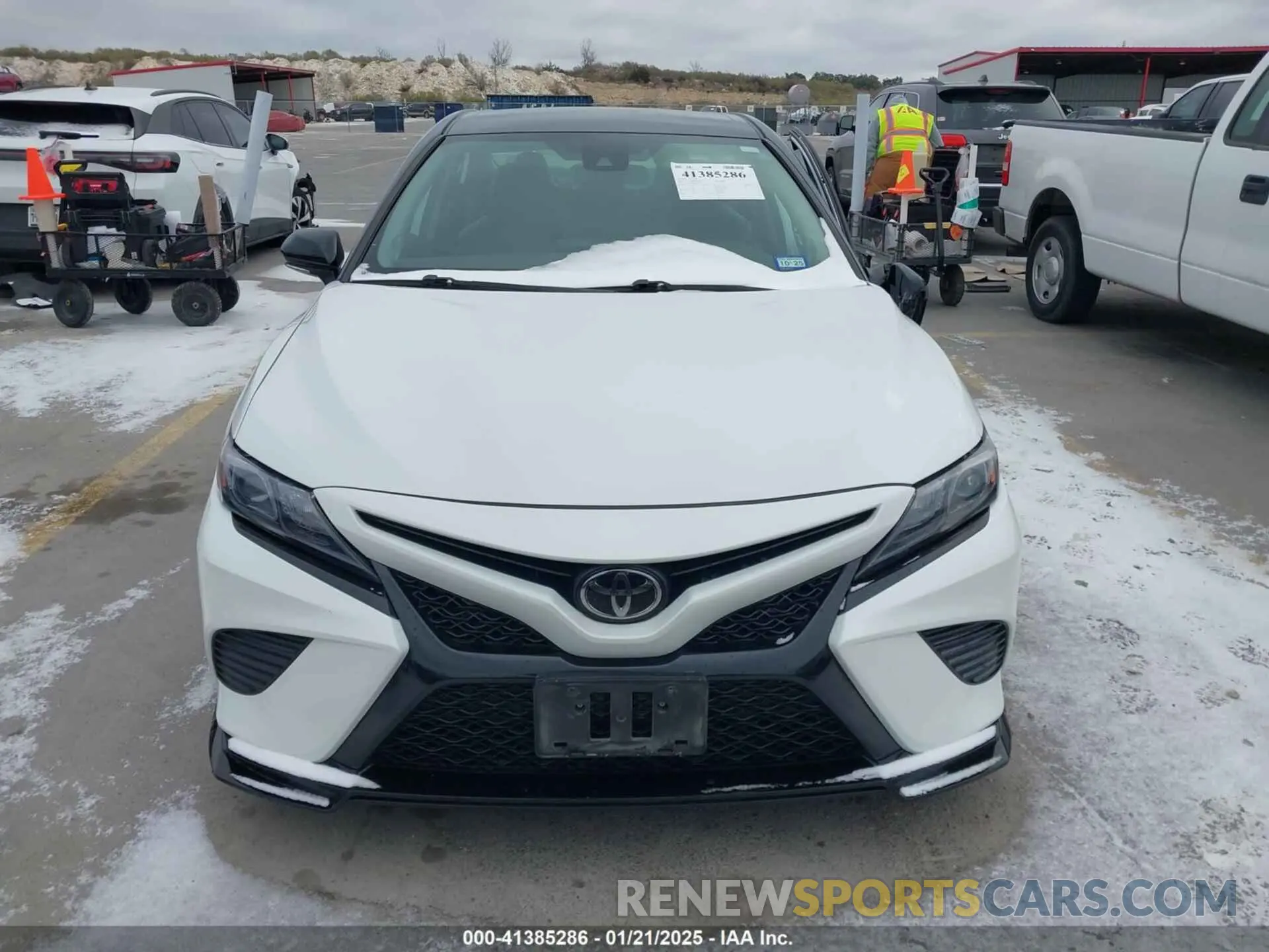 12 Photograph of a damaged car 4T1KZ1AK6MU055793 TOYOTA CAMRY 2021