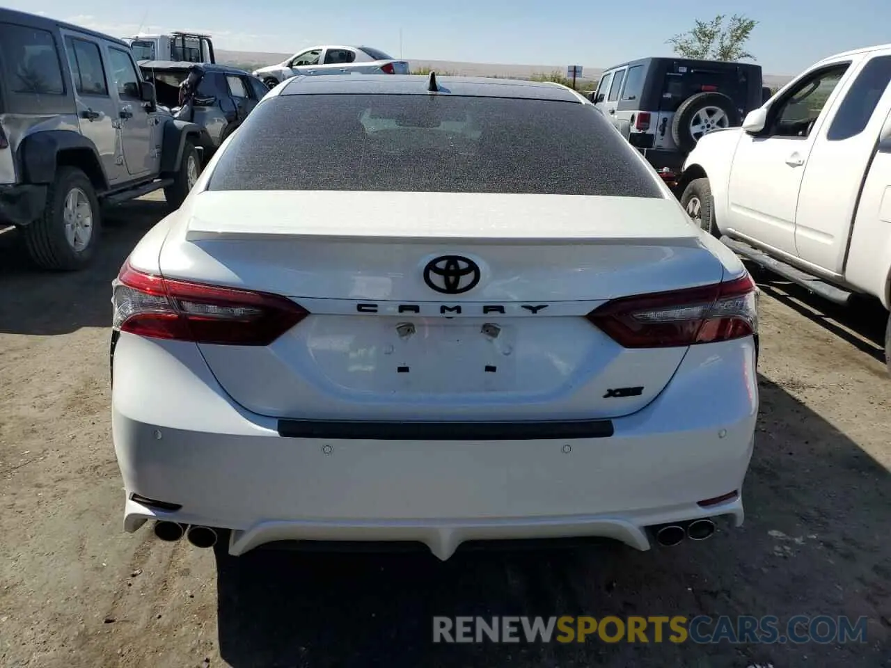 6 Photograph of a damaged car 4T1KZ1AK6MU056975 TOYOTA CAMRY 2021