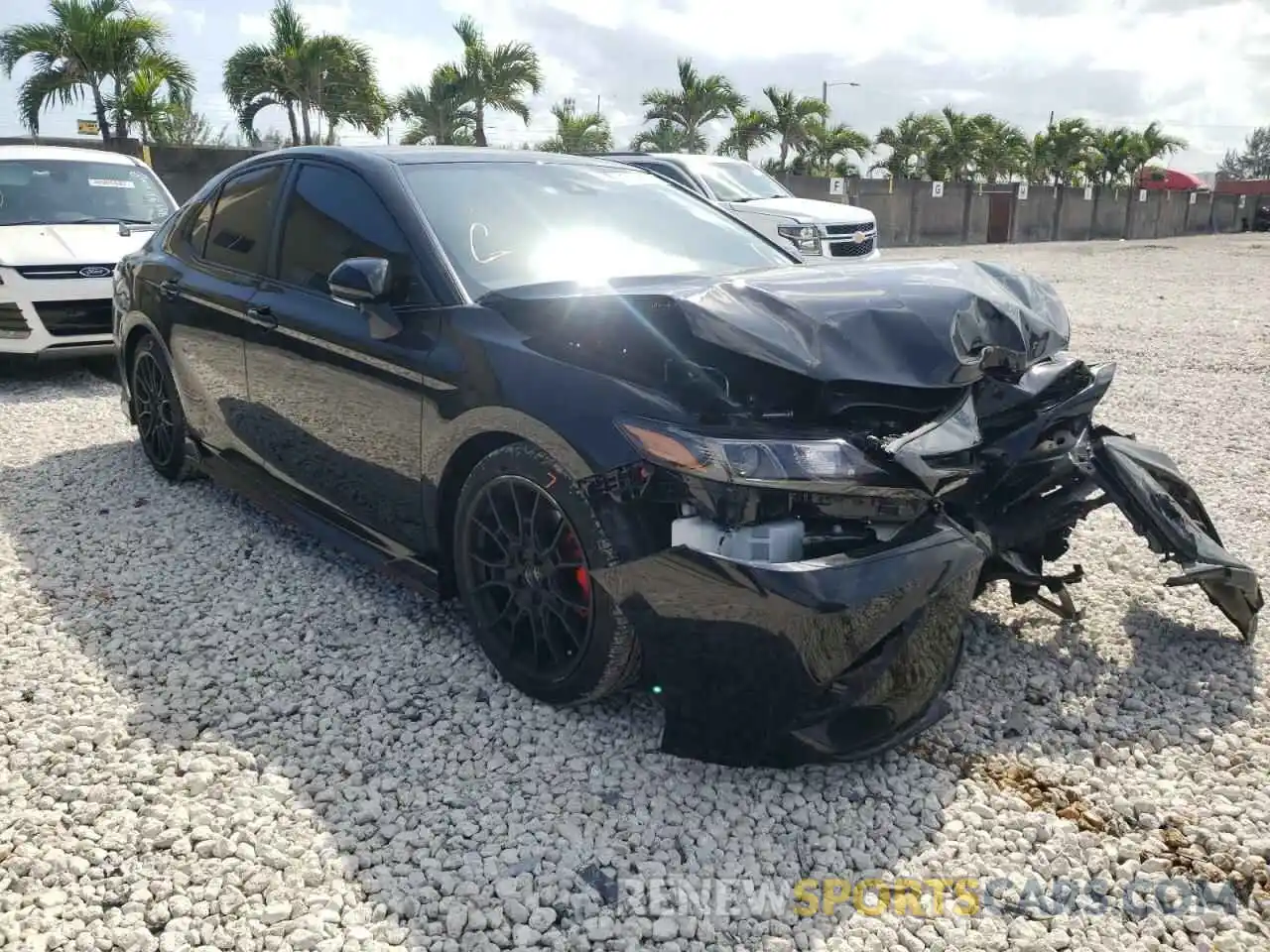 1 Photograph of a damaged car 4T1KZ1AK6MU057589 TOYOTA CAMRY 2021