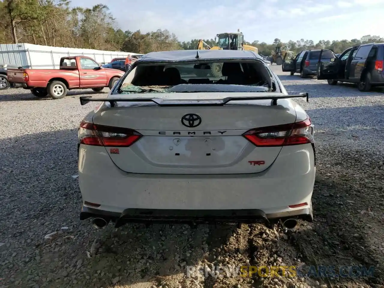 6 Photograph of a damaged car 4T1KZ1AK6MU058113 TOYOTA CAMRY 2021