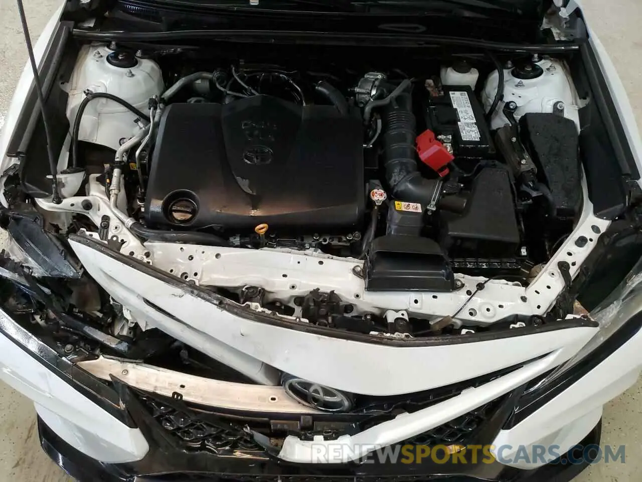 11 Photograph of a damaged car 4T1KZ1AK6MU058306 TOYOTA CAMRY 2021